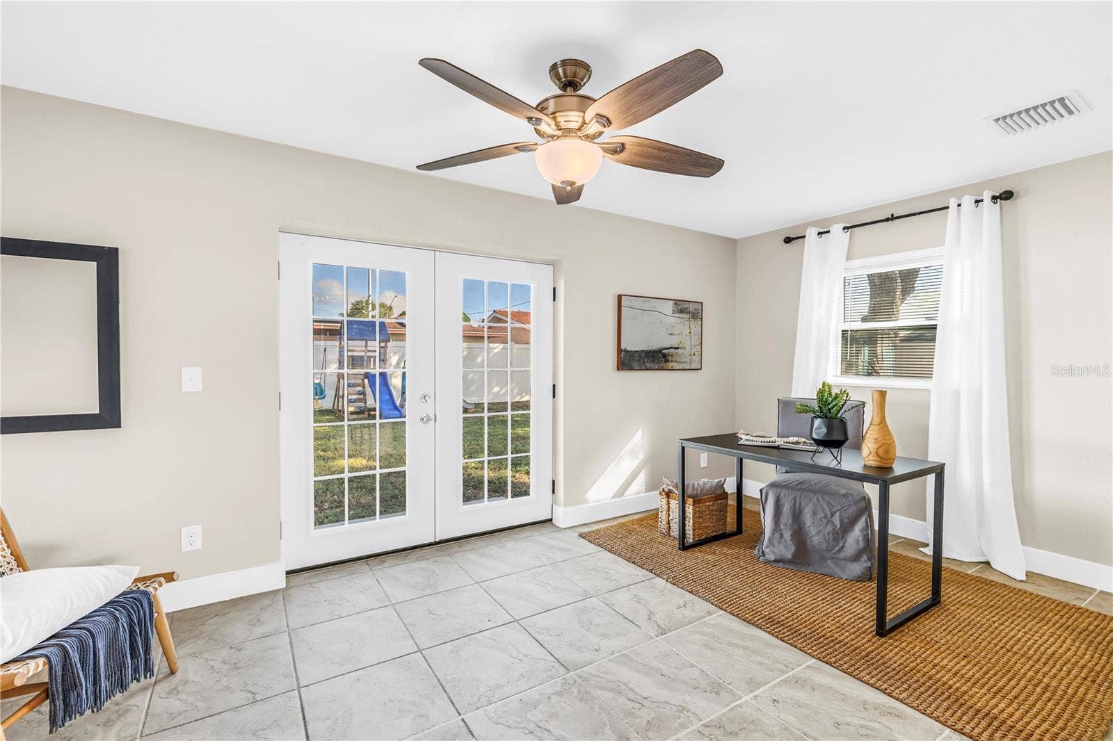6173 37TH AVENUE N, St Petersburg, FL 33710