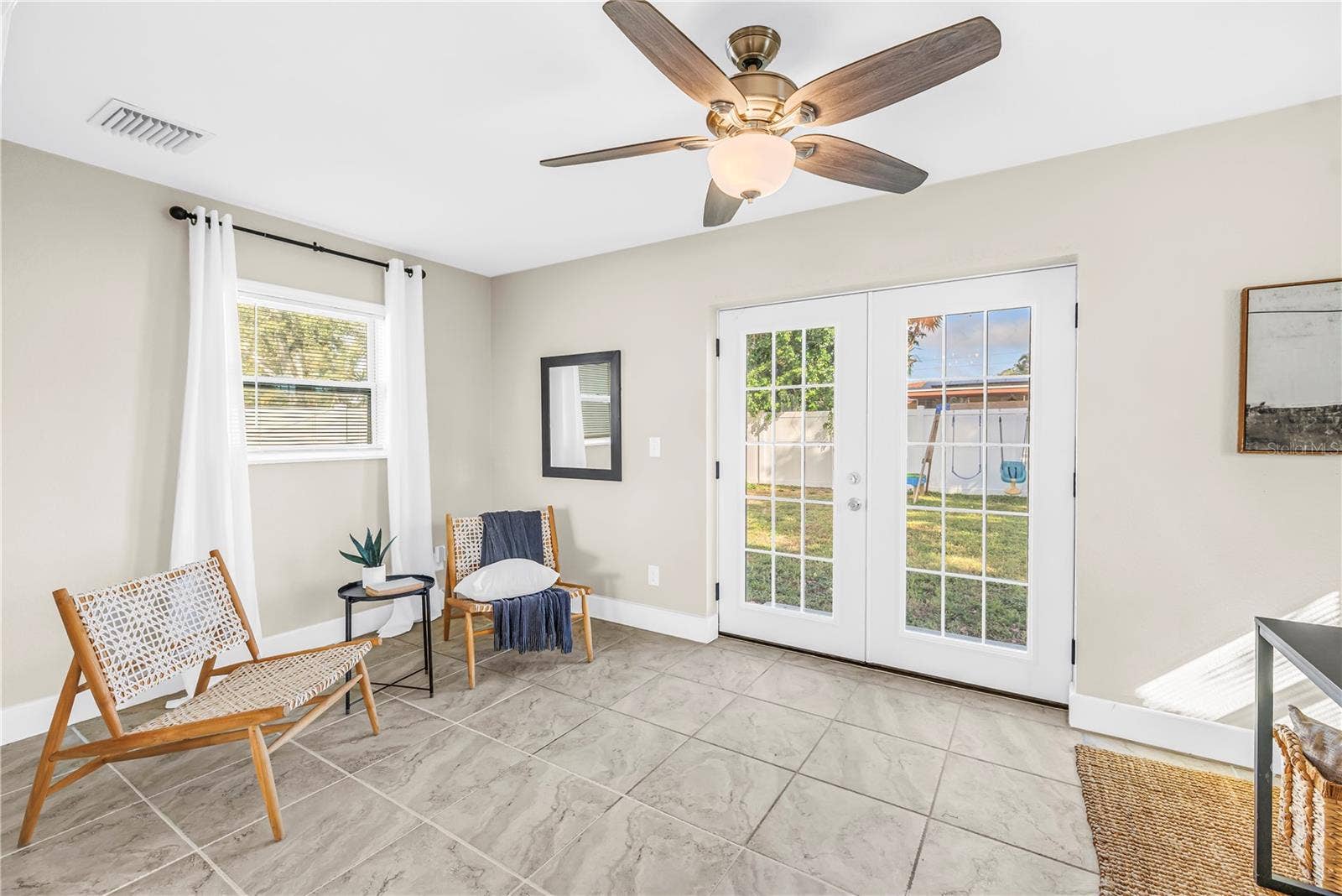 6173 37TH AVENUE N, St Petersburg, FL 33710