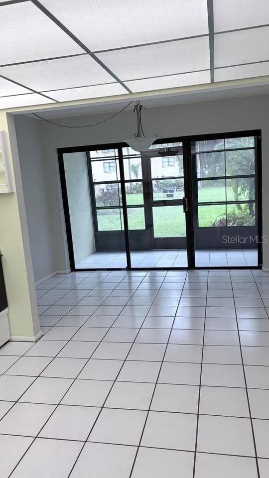 315 30TH AVENUE W, #B104, Bradenton, FL 34205 kitchen/family room