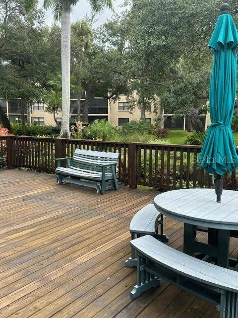 315 30TH AVENUE W, #B104, Bradenton, FL 34205 Community seating area