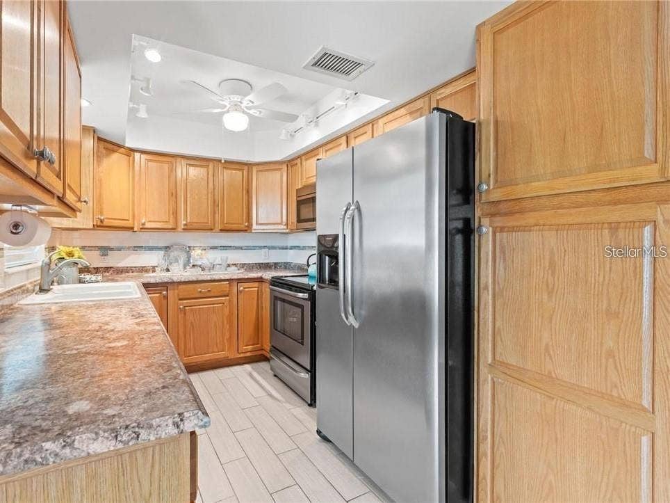 1250 S PINELLAS AVENUE, #1007, Tarpon Springs, FL 34689 1250 S PINELLAS AVENUE, #1007, Tarpon Springs, FL 34689