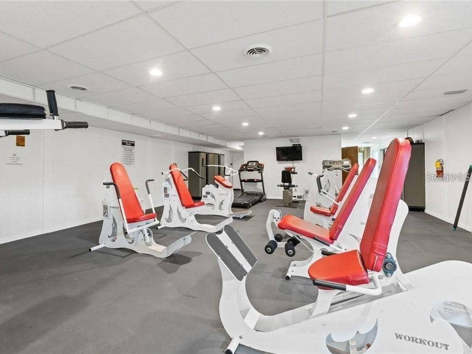 1250 S PINELLAS AVENUE, #1007, Tarpon Springs, FL 34689 1250 S PINELLAS AVENUE, #1007, Tarpon Springs, FL 34689