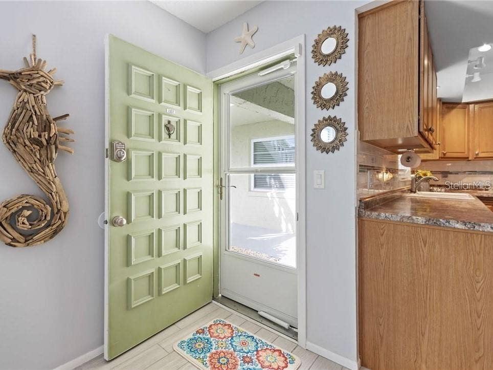 1250 S PINELLAS AVENUE, #1007, Tarpon Springs, FL 34689 1250 S PINELLAS AVENUE, #1007, Tarpon Springs, FL 34689