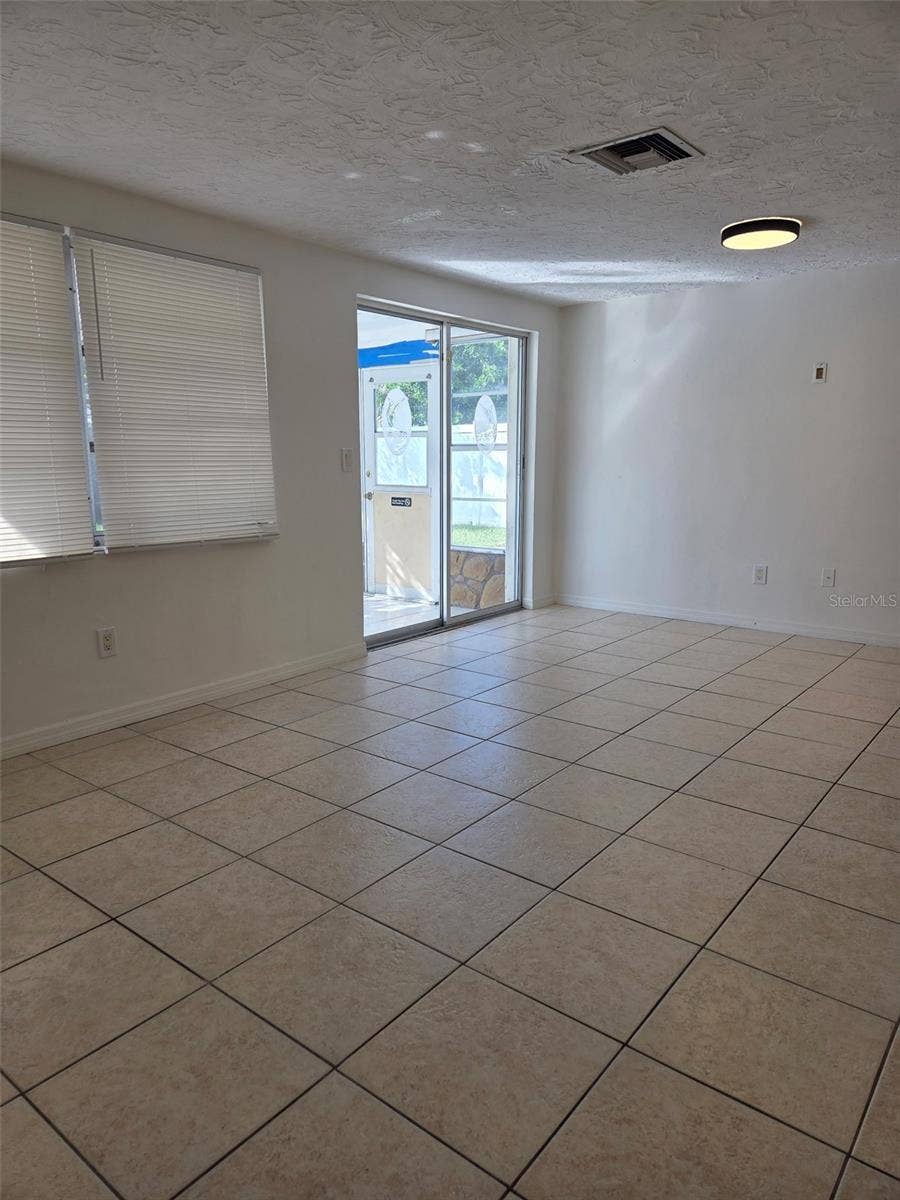 2117 SHANNON DRIVE, Holiday, FL 34690 2117 SHANNON DRIVE, Holiday, FL 34690