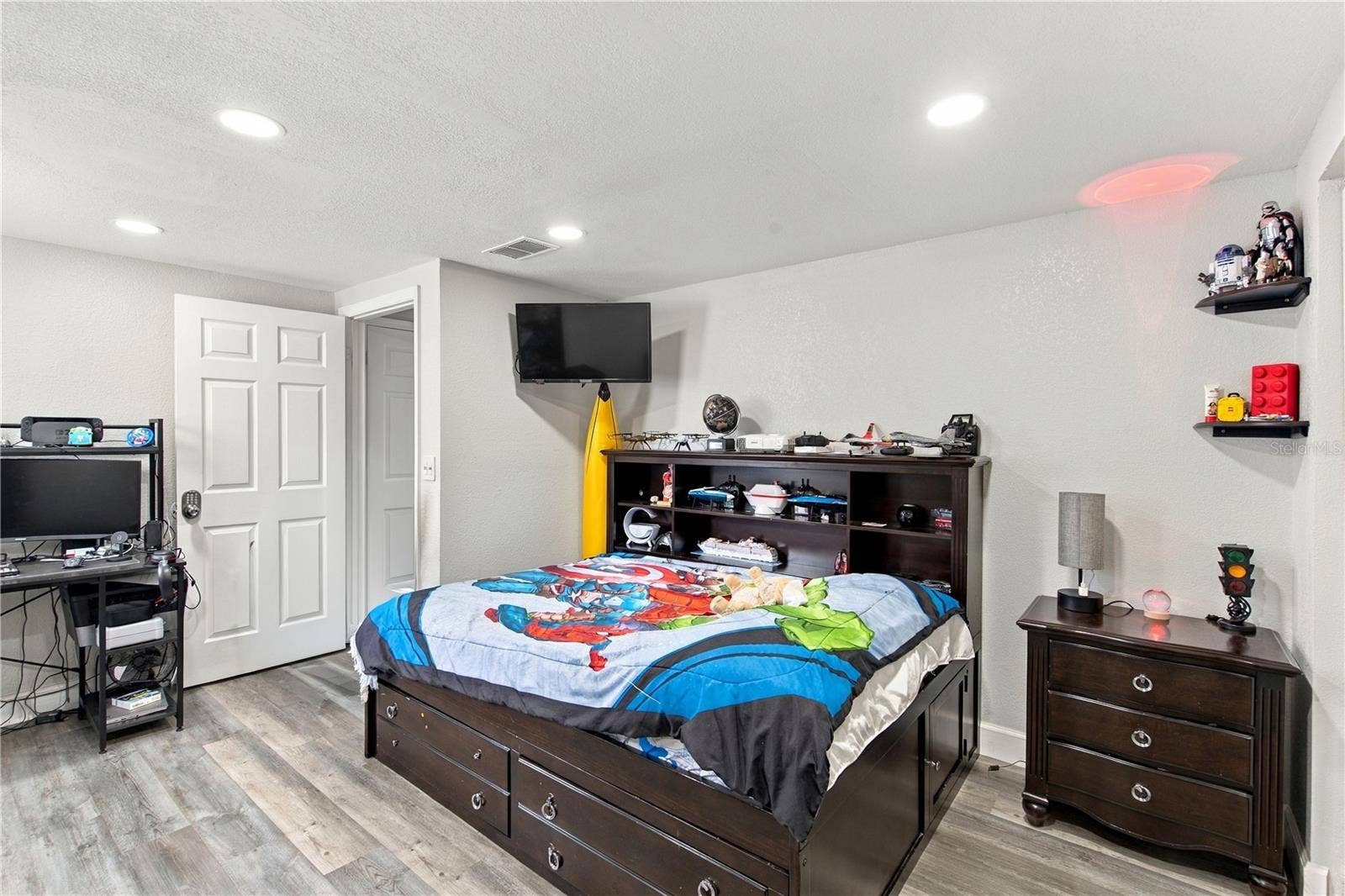 101 MITCHELL DRIVE, Brandon, FL 33511