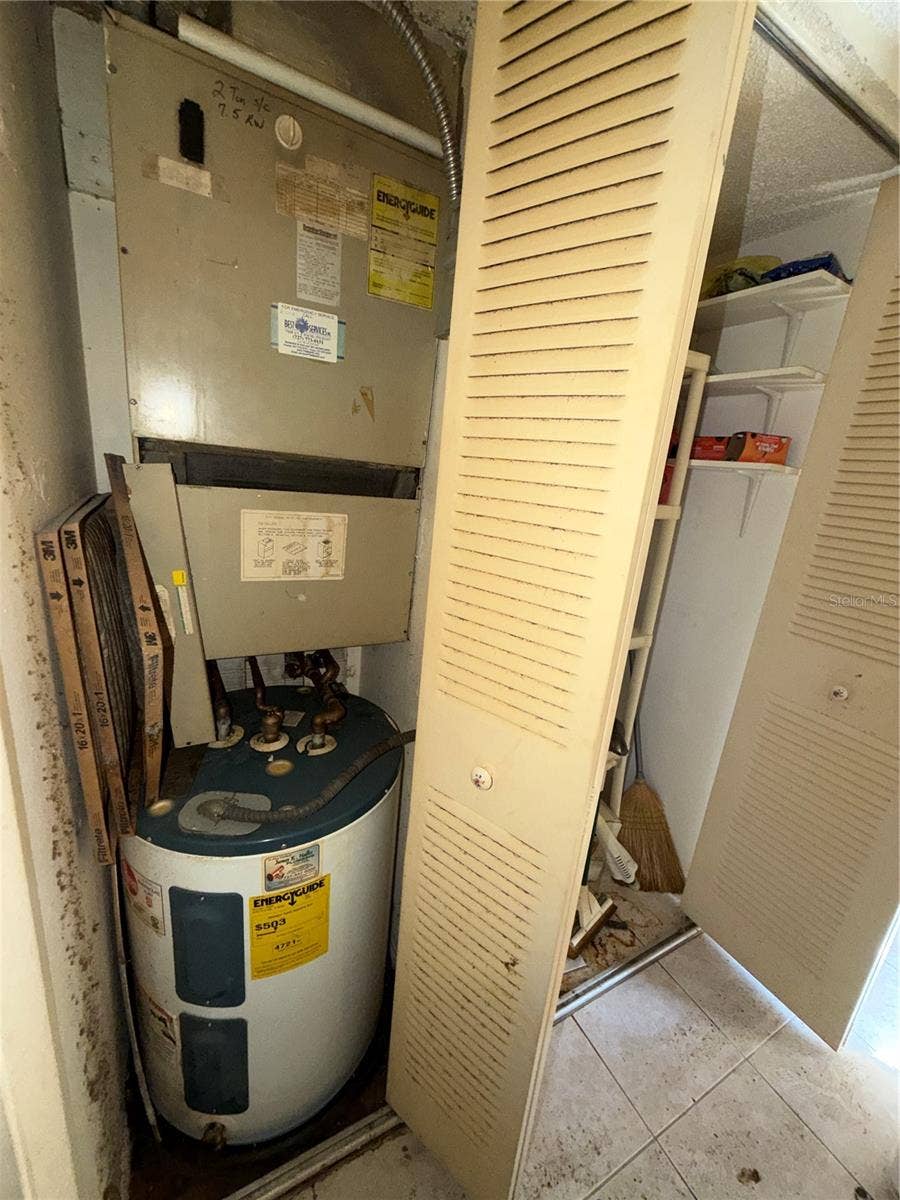 11485 OAKHURST ROAD, #200-108, Largo, FL 33774 11485 OAKHURST ROAD, #200-108, Largo, FL 33774