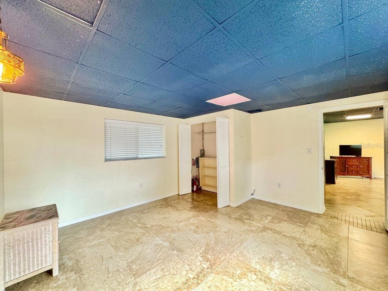 18 W ORANGE STREET, Tarpon Springs, FL 34689 18 W ORANGE STREET, Tarpon Springs, FL 34689