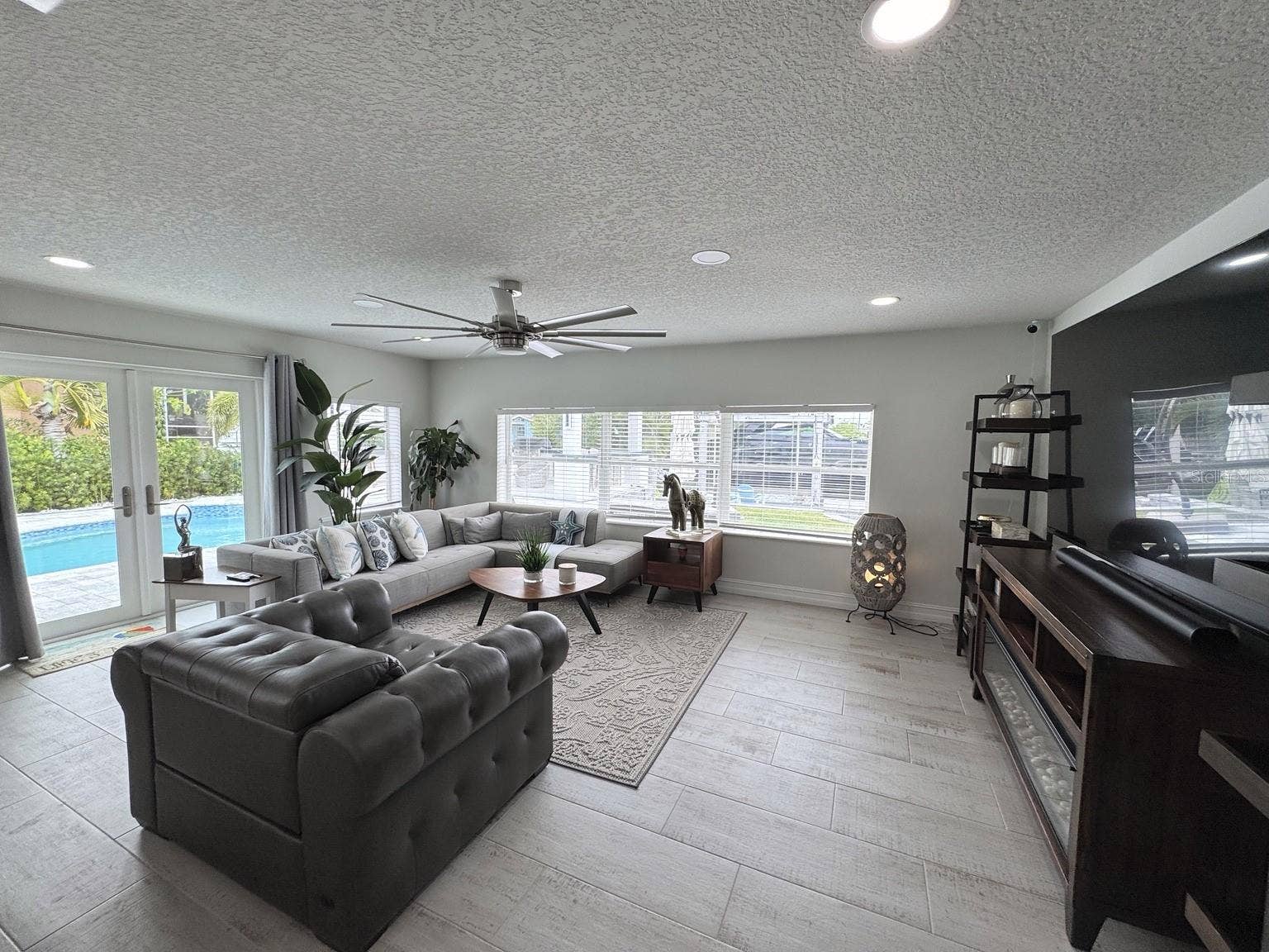 759 KINGSTON COURT, Apollo Beach, FL 33572 759 KINGSTON COURT, Apollo Beach, FL 33572