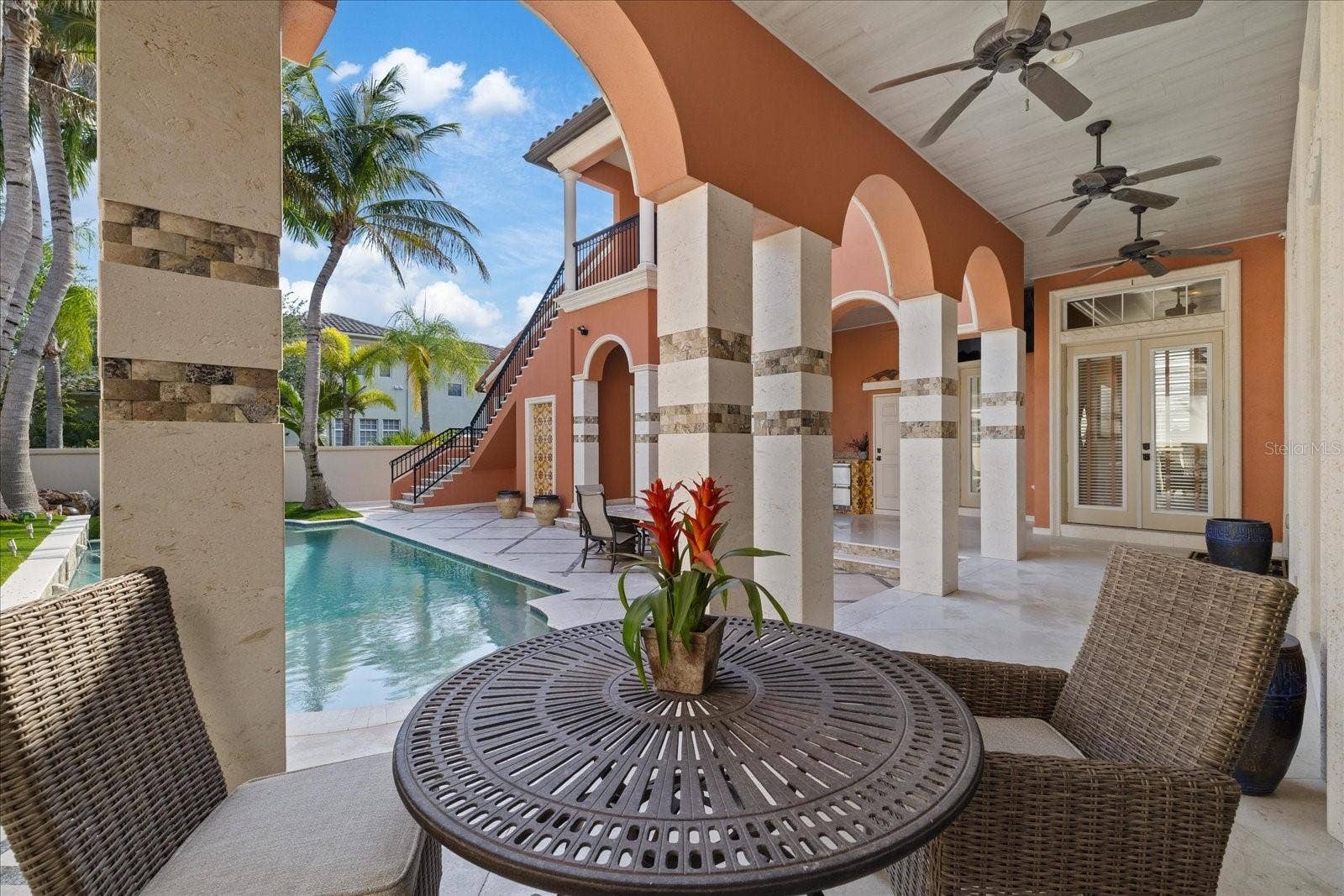 4912 YACHT CLUB, Tampa, FL 33616
