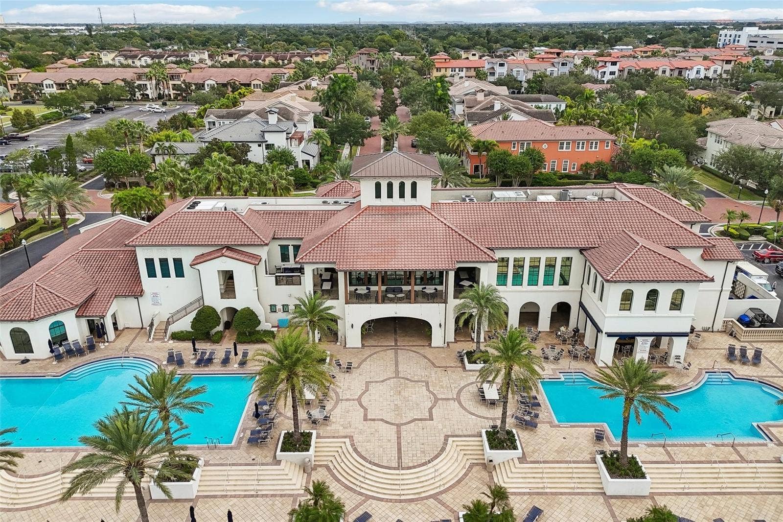 4912 YACHT CLUB, Tampa, FL 33616