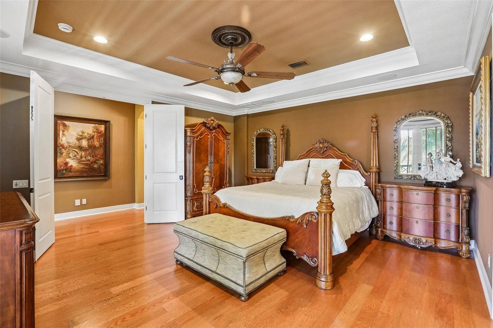 4912 YACHT CLUB, Tampa, FL 33616