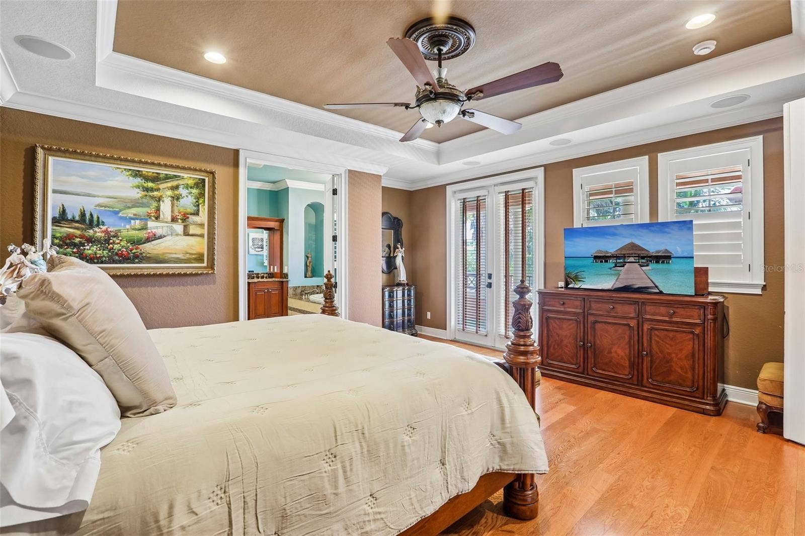 4912 YACHT CLUB, Tampa, FL 33616