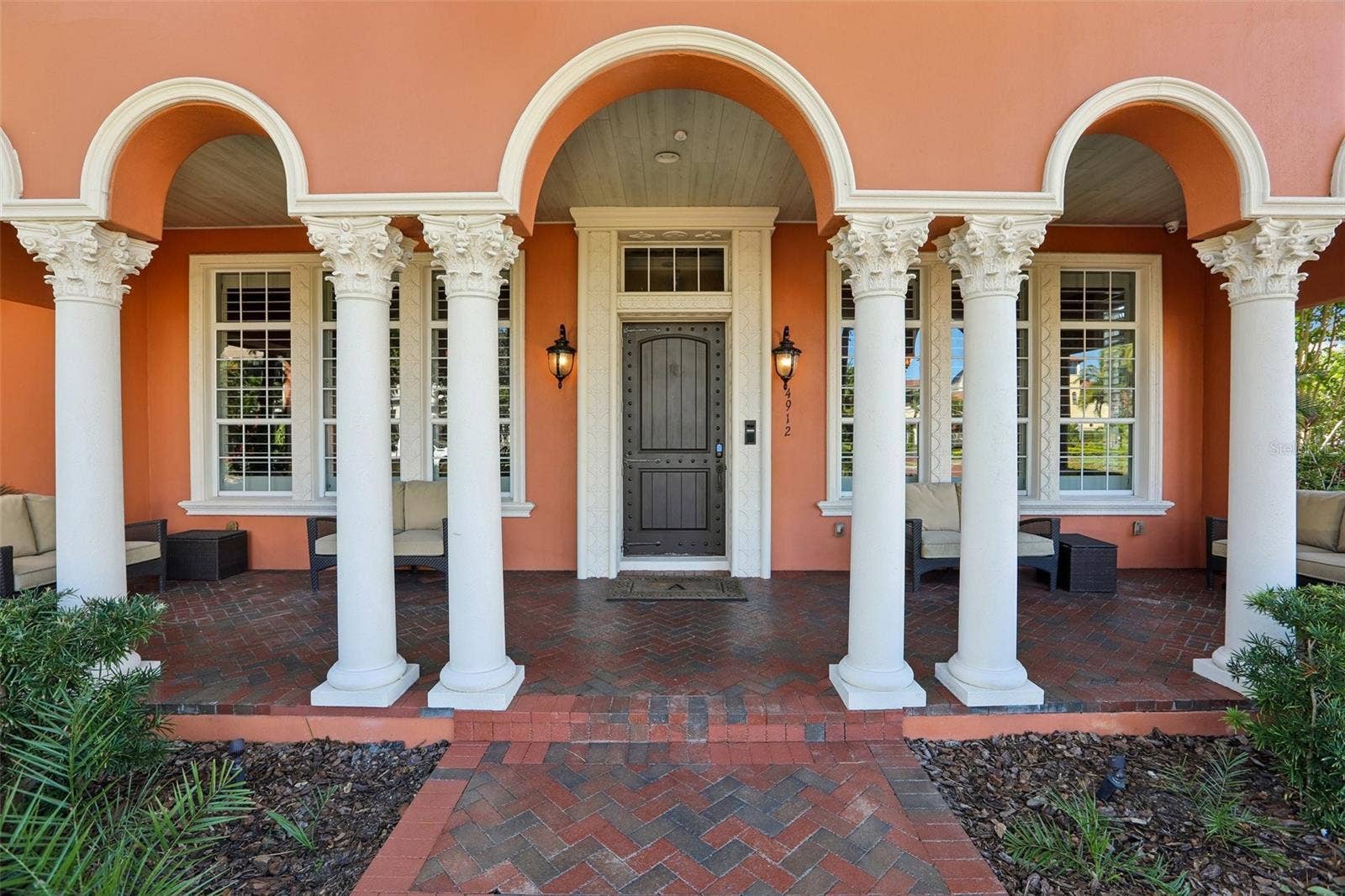 4912 YACHT CLUB, Tampa, FL 33616