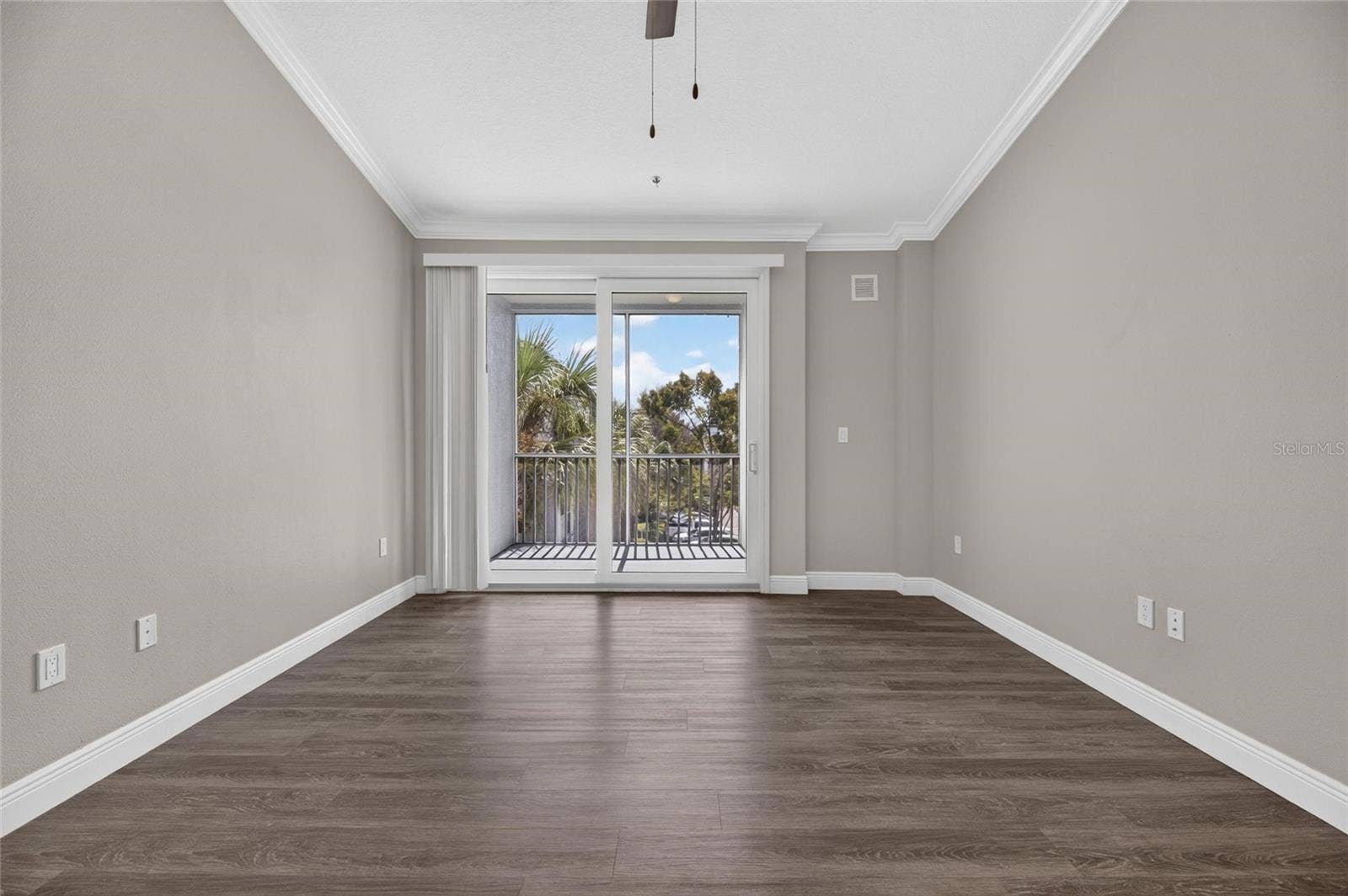 5617 LEGACY CRESCENT PLACE, #301, Riverview, FL 33578 5617 LEGACY CRESCENT PLACE, #301, Riverview, FL 33578