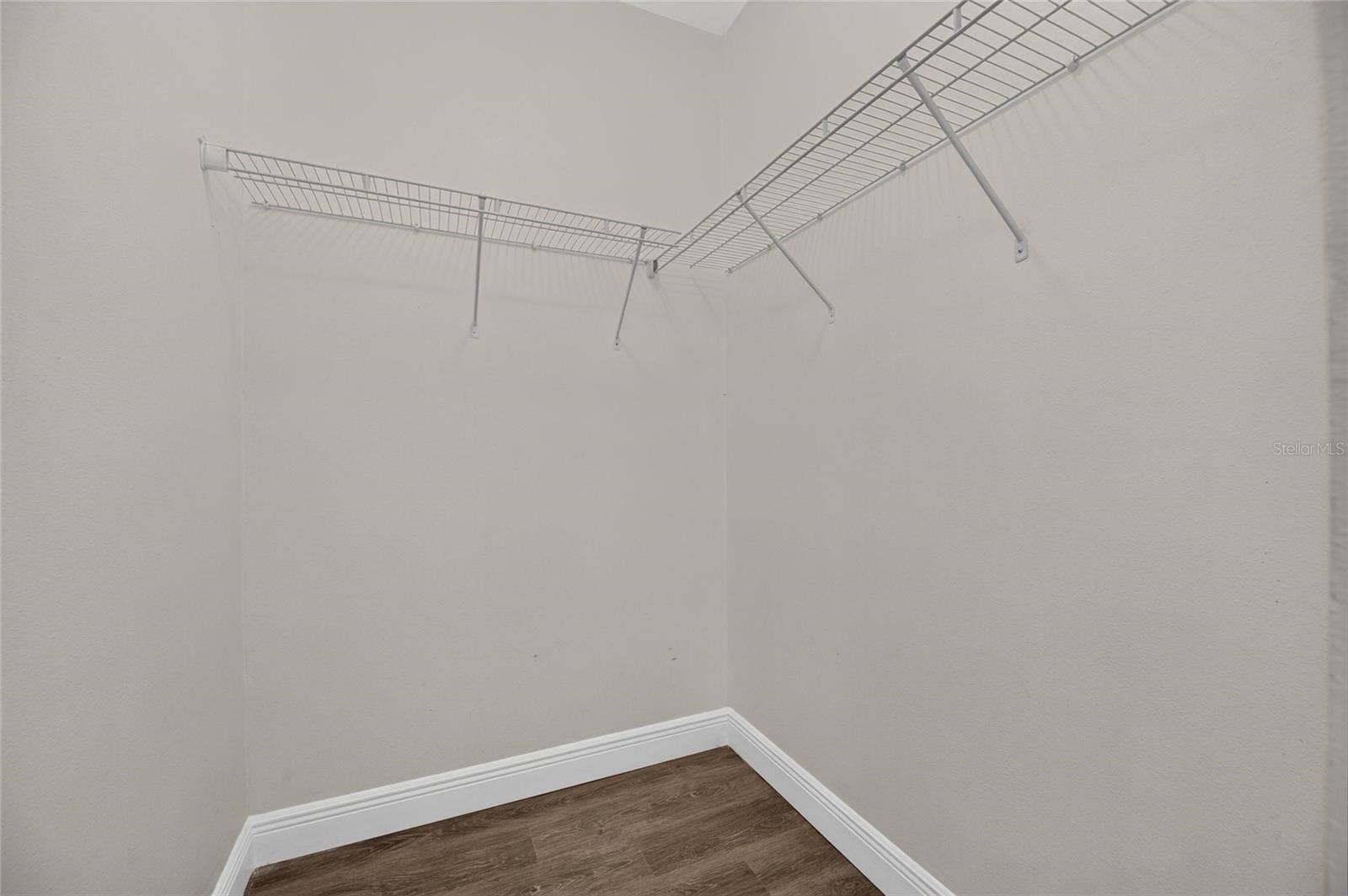 5617 LEGACY CRESCENT PLACE, #301, Riverview, FL 33578 5617 LEGACY CRESCENT PLACE, #301, Riverview, FL 33578