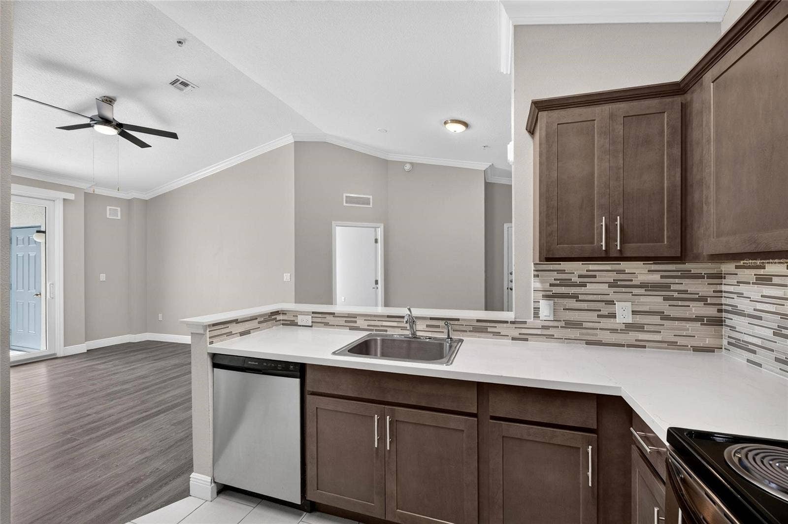 5617 LEGACY CRESCENT PLACE, #301, Riverview, FL 33578 5617 LEGACY CRESCENT PLACE, #301, Riverview, FL 33578