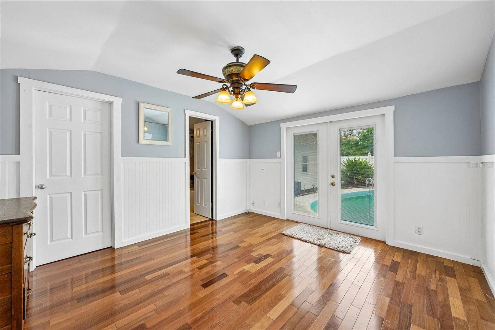 4601 16TH AVENUE N, St Petersburg, FL 33713 4601 16TH AVENUE N, St Petersburg, FL 33713