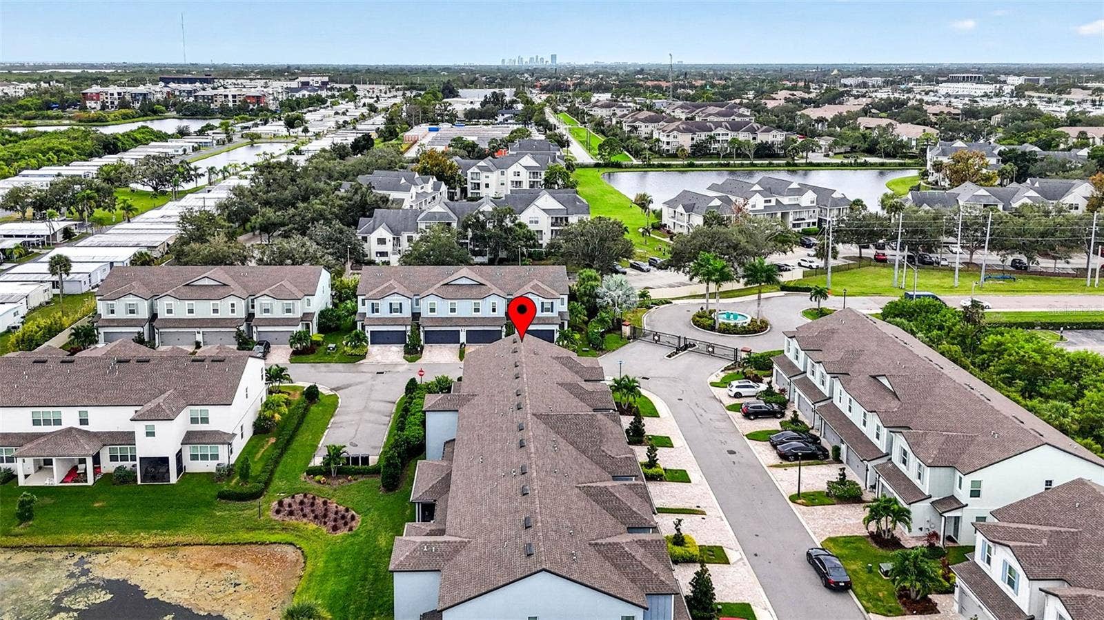 11211 BEACH WALK WAY NE, St Petersburg, FL 33716 Central Location