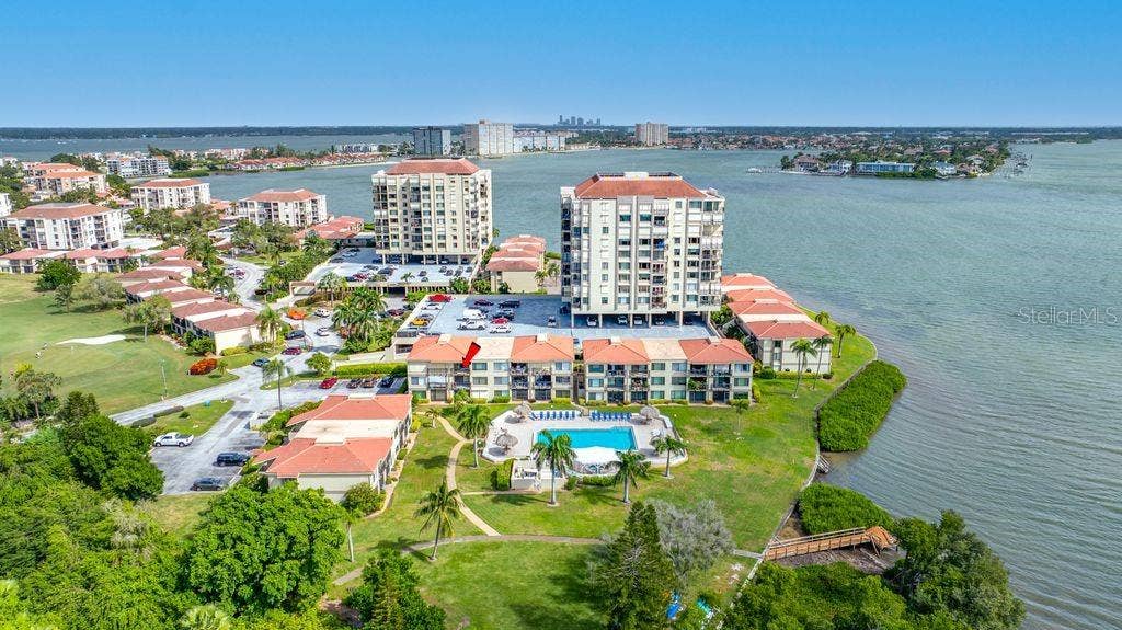 6372 PALMA DEL MAR BLVD S, #319, St Petersburg, FL 33715