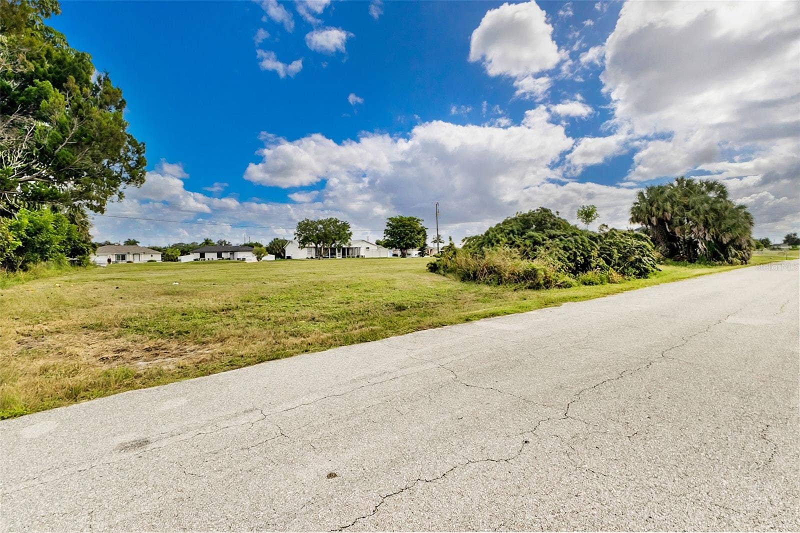 2501 NE 22ND PLACE, Cape Coral, FL 33909 2501 NE 22ND PLACE, Cape Coral, FL 33909