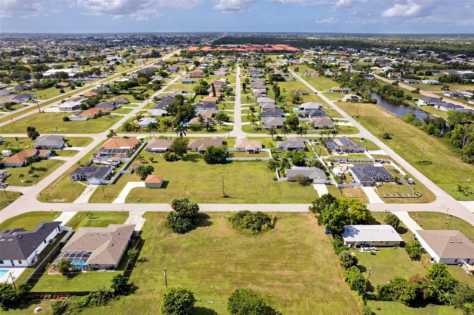 2501 NE 22ND PLACE, Cape Coral, FL 33909 2501 NE 22ND PLACE, Cape Coral, FL 33909