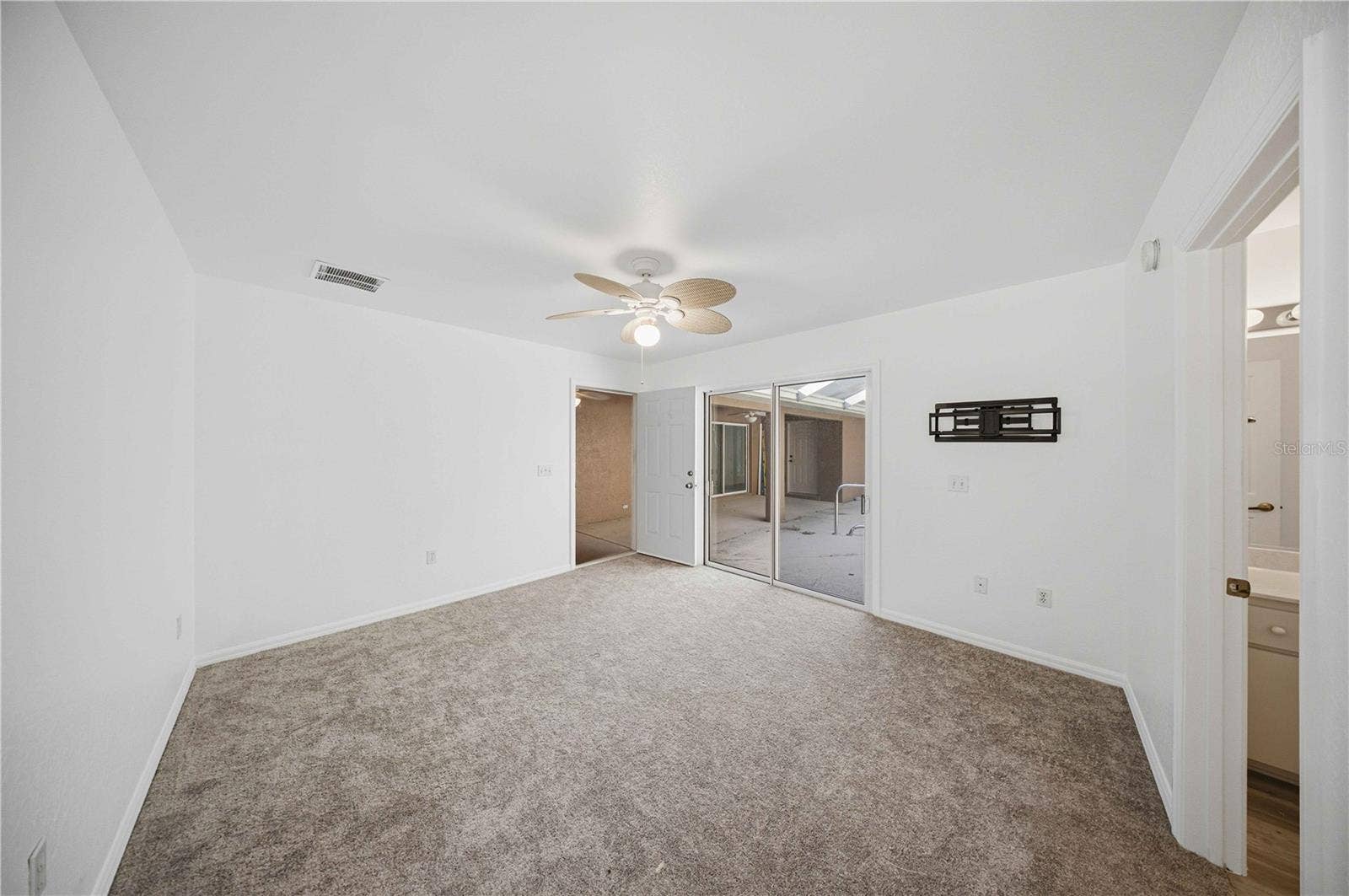 9636 N QUARRY DR, Citrus Springs, FL 34434 9636 N QUARRY DR, Citrus Springs, FL 34434