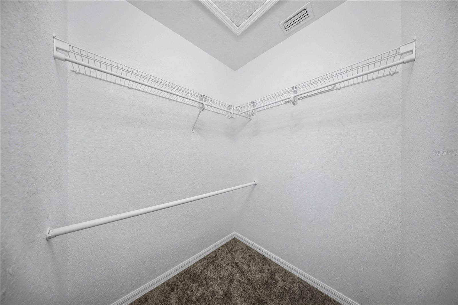 9636 N QUARRY DR, Citrus Springs, FL 34434 9636 N QUARRY DR, Citrus Springs, FL 34434