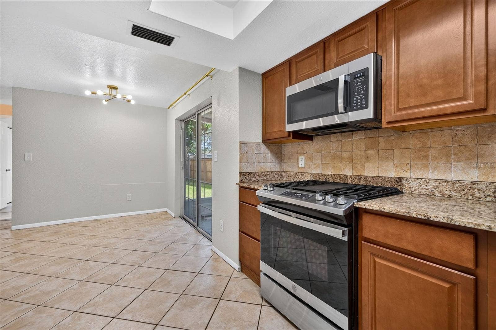 500 SOUTHWEST BOULEVARD N, St Petersburg, FL 33703
