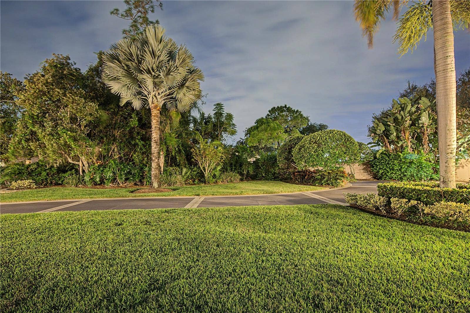 1334 FALLSMEADE COURT, Oldsmar, FL 34677 1334 FALLSMEADE COURT, Oldsmar, FL 34677