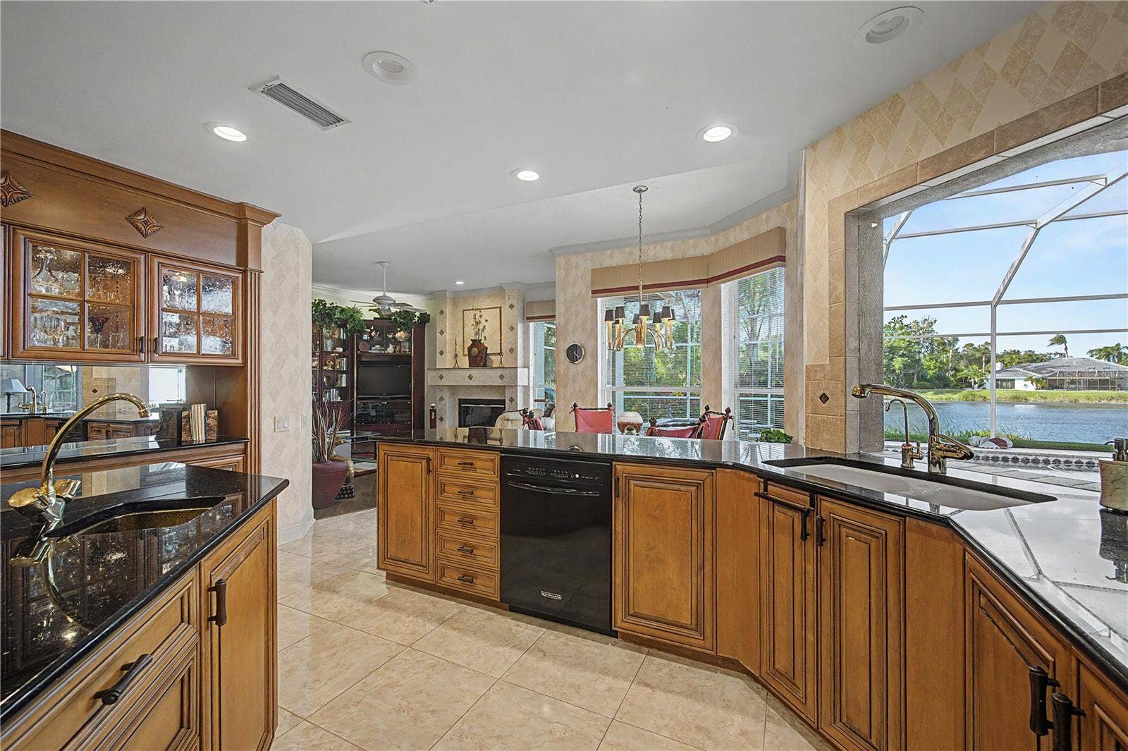 1334 FALLSMEADE COURT, Oldsmar, FL 34677 1334 FALLSMEADE COURT, Oldsmar, FL 34677