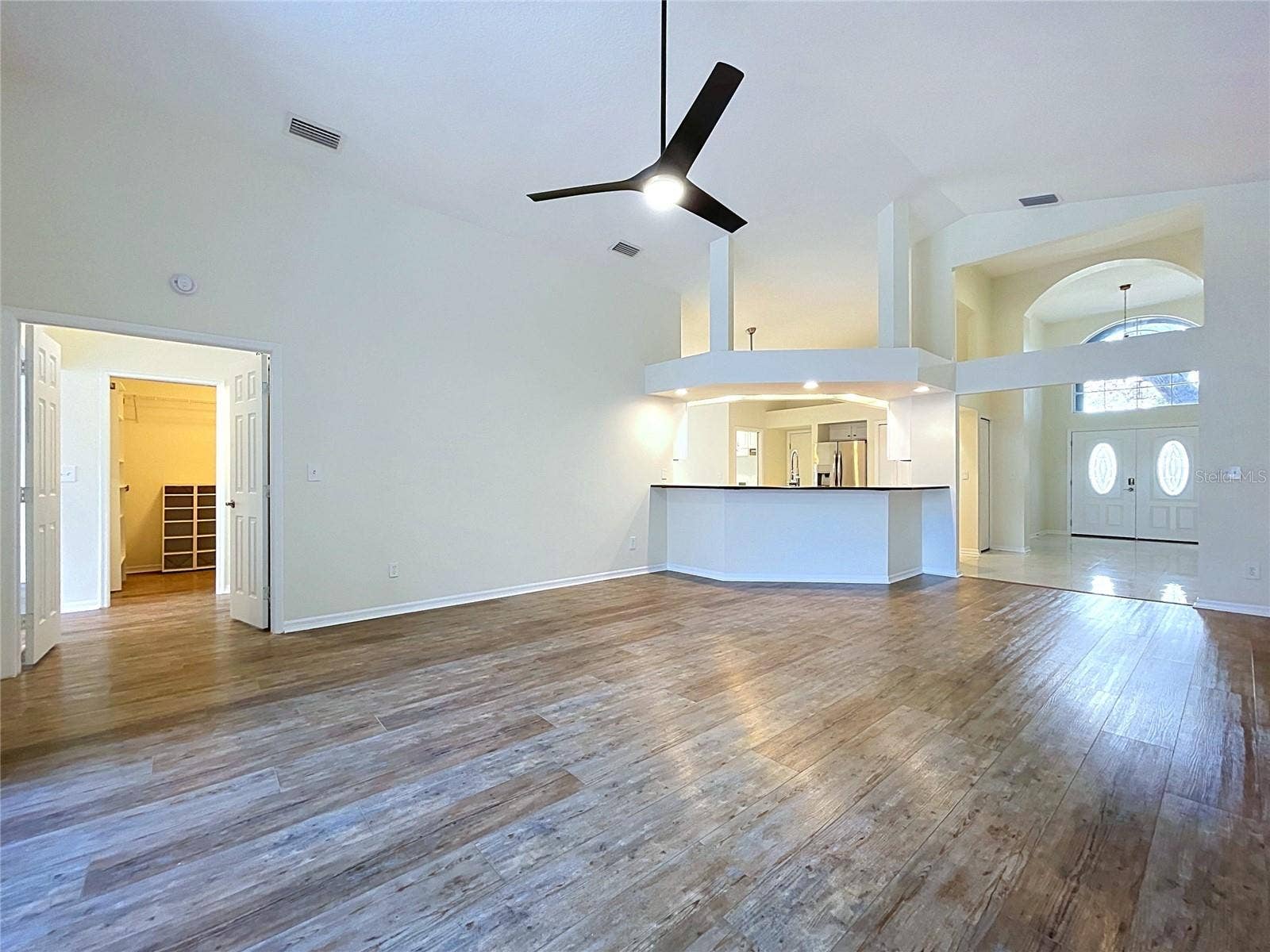 17505 WOODTHRUSH PLACE, Tampa, FL 33647