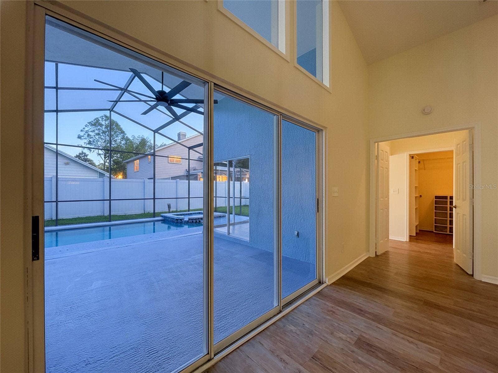 17505 WOODTHRUSH PLACE, Tampa, FL 33647