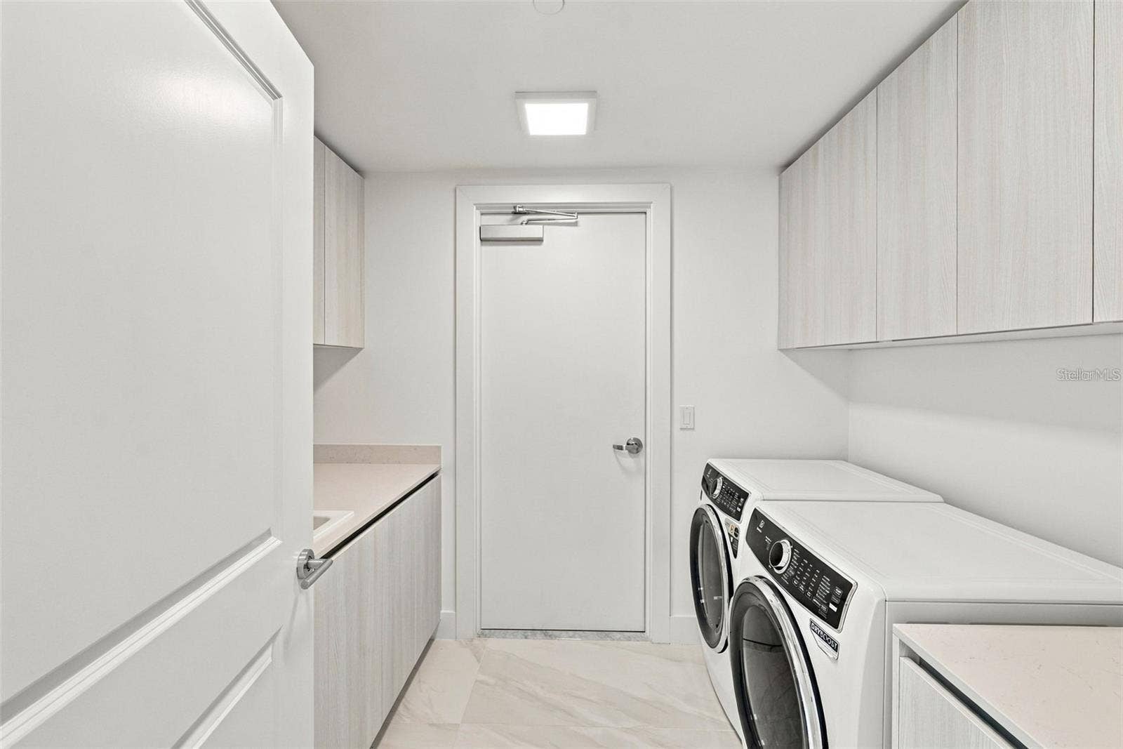 5713 BOWEN DANIEL DRIVE, #1206, Tampa, FL 33616 5713 BOWEN DANIEL DRIVE, #1206, Tampa, FL 33616