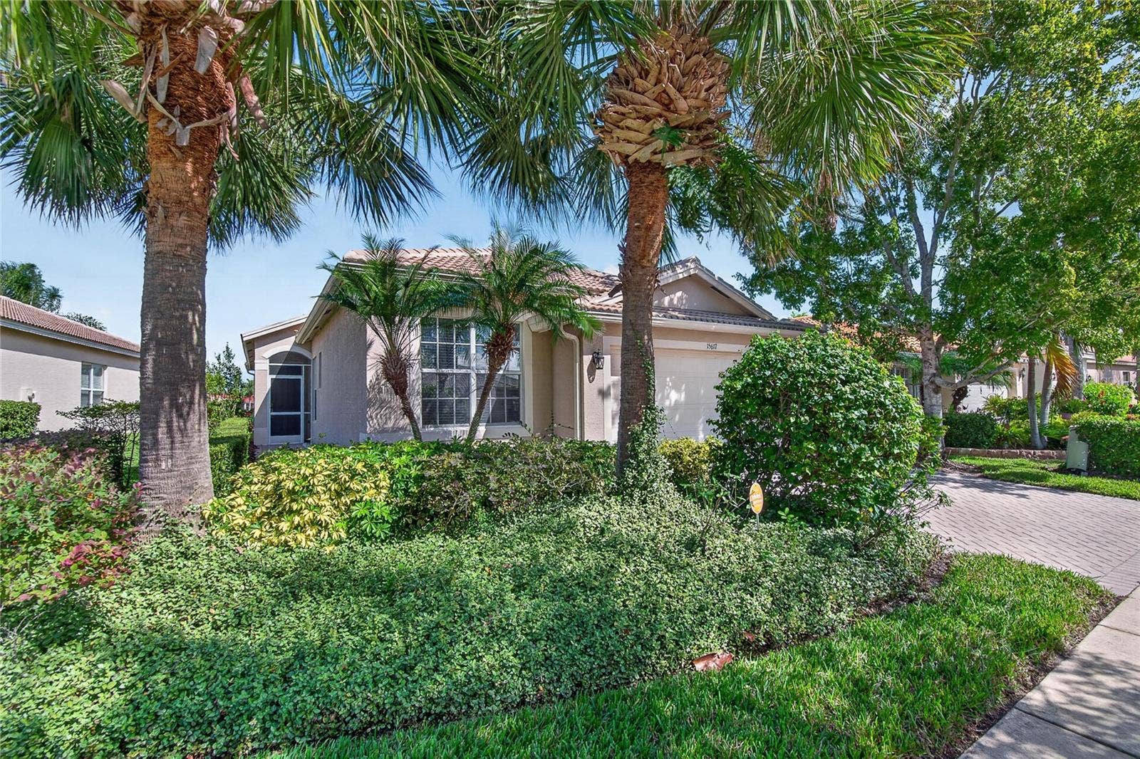 15617 CRYSTAL WATERS DRIVE, Wimauma, FL 33598