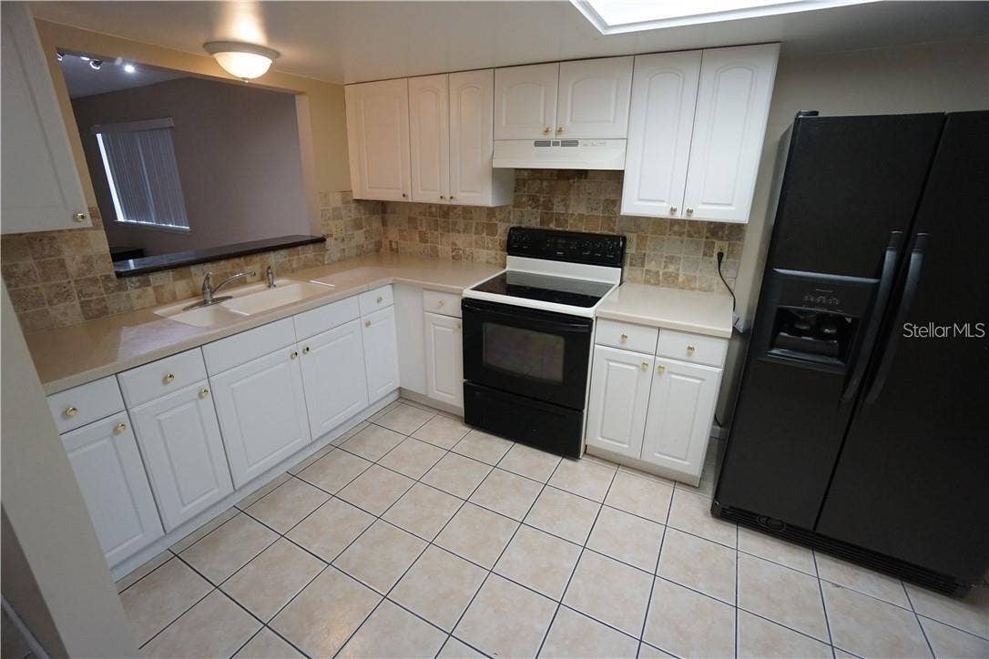 Large Kitchen