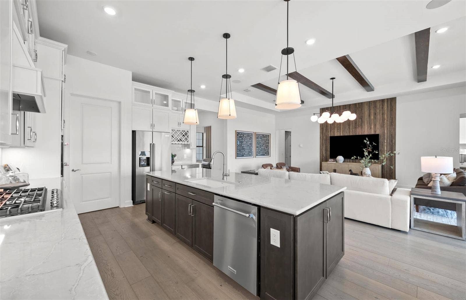 19107 FOX LANDING PLACE, Lakewood Ranch, FL 34211 Photos depict staged model home.