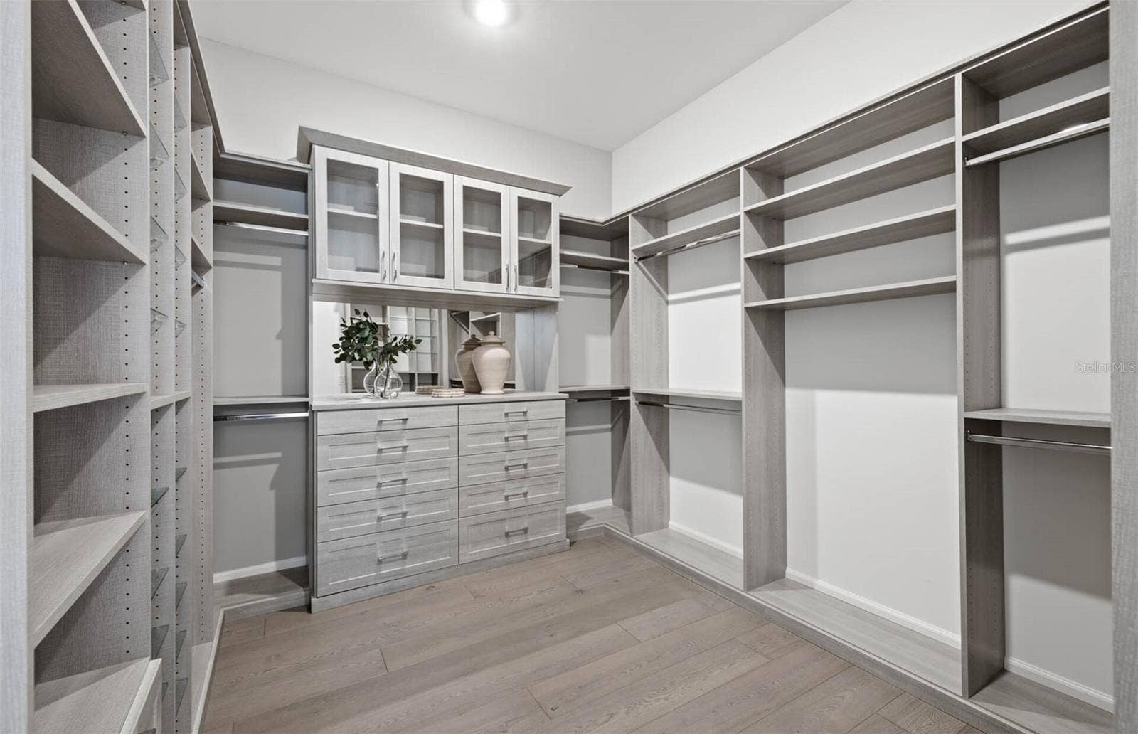 19107 FOX LANDING PLACE, Lakewood Ranch, FL 34211 Photos depict staged model home.