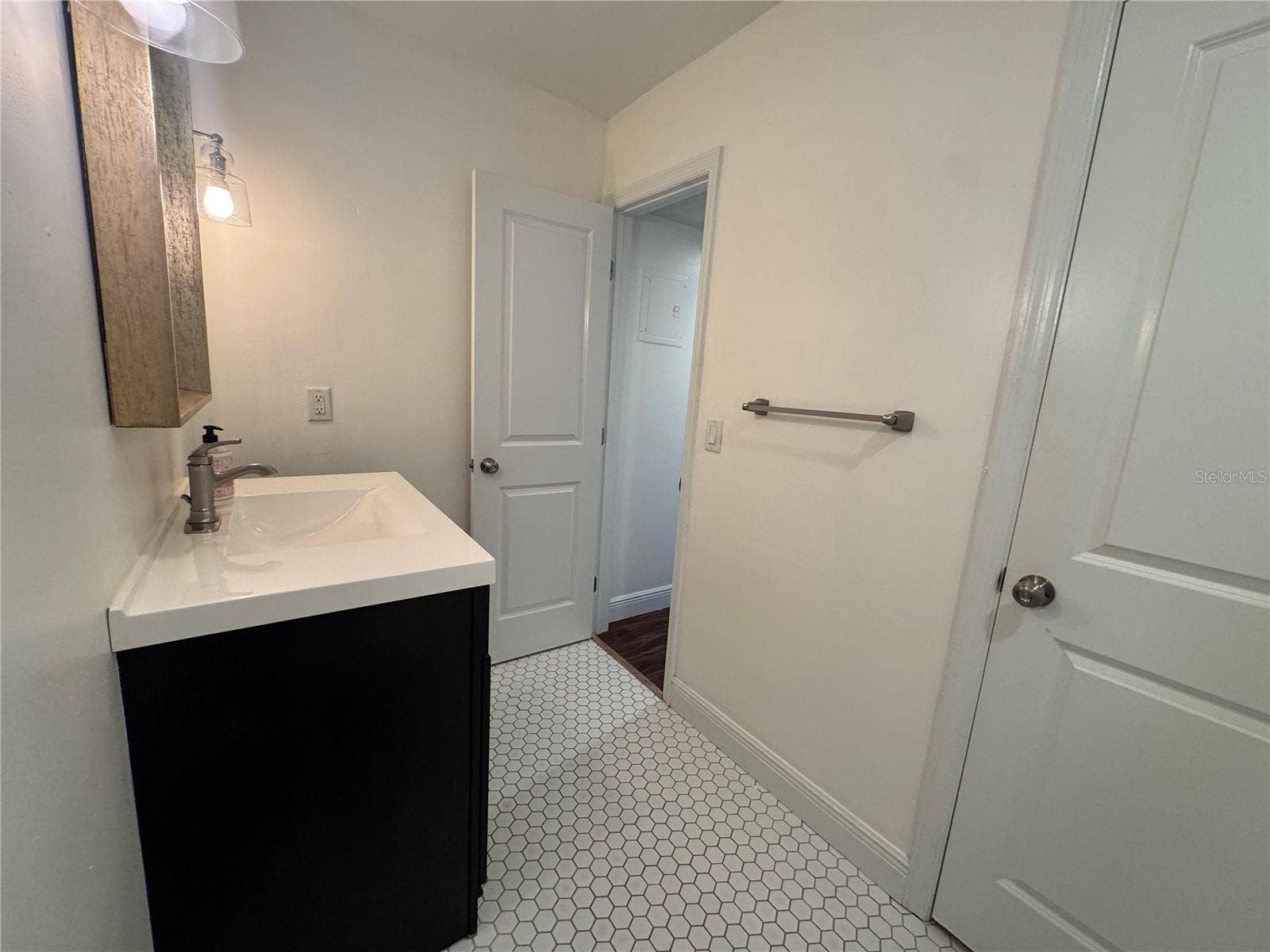 2207 S CAROLINA AVENUE, #37, Tampa, FL 33629 2207 S CAROLINA AVENUE, #37, Tampa, FL 33629