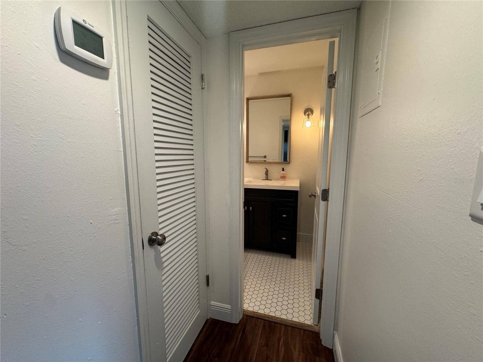 2207 S CAROLINA AVENUE, #37, Tampa, FL 33629 2207 S CAROLINA AVENUE, #37, Tampa, FL 33629
