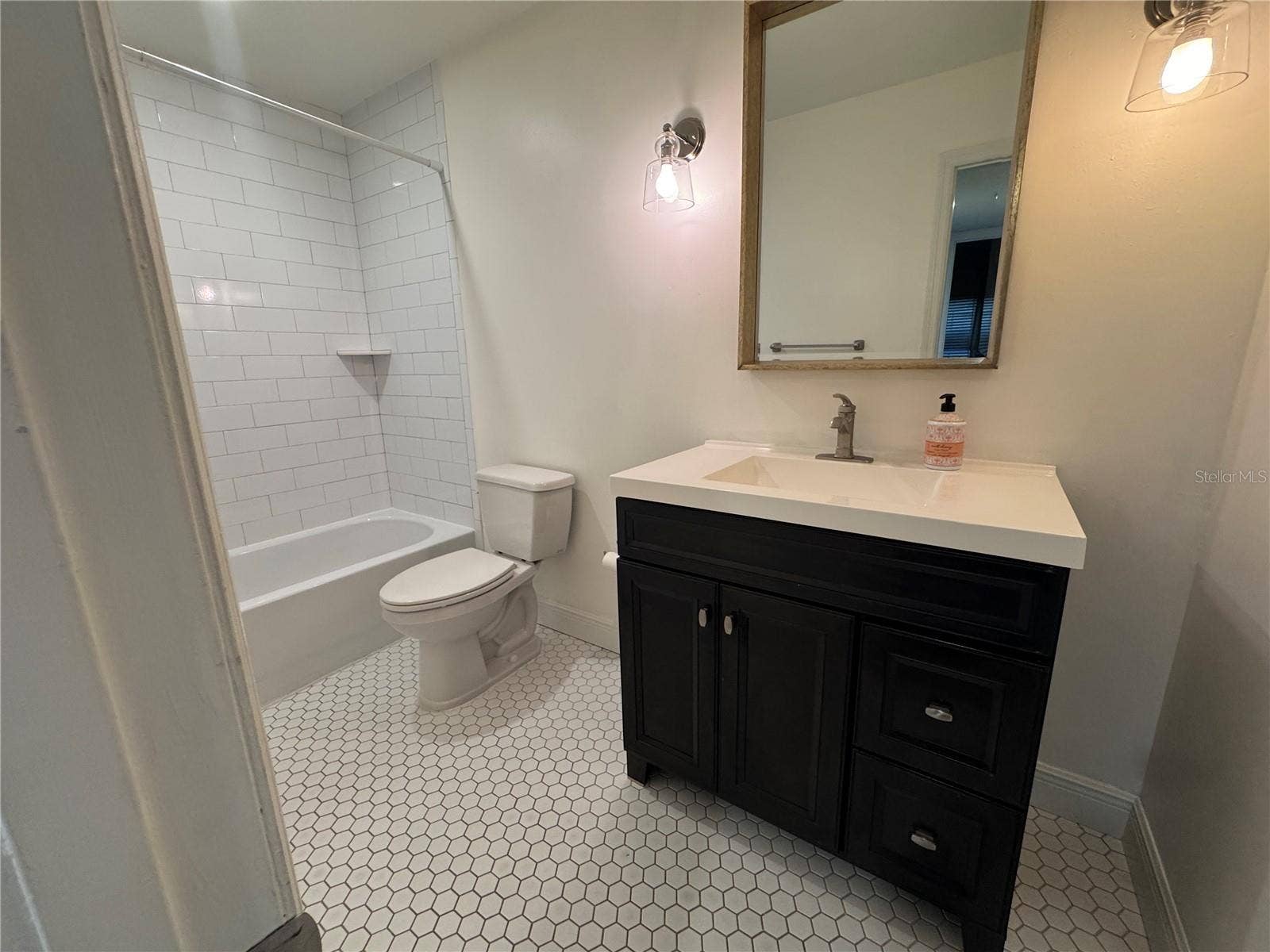 2207 S CAROLINA AVENUE, #37, Tampa, FL 33629 2207 S CAROLINA AVENUE, #37, Tampa, FL 33629