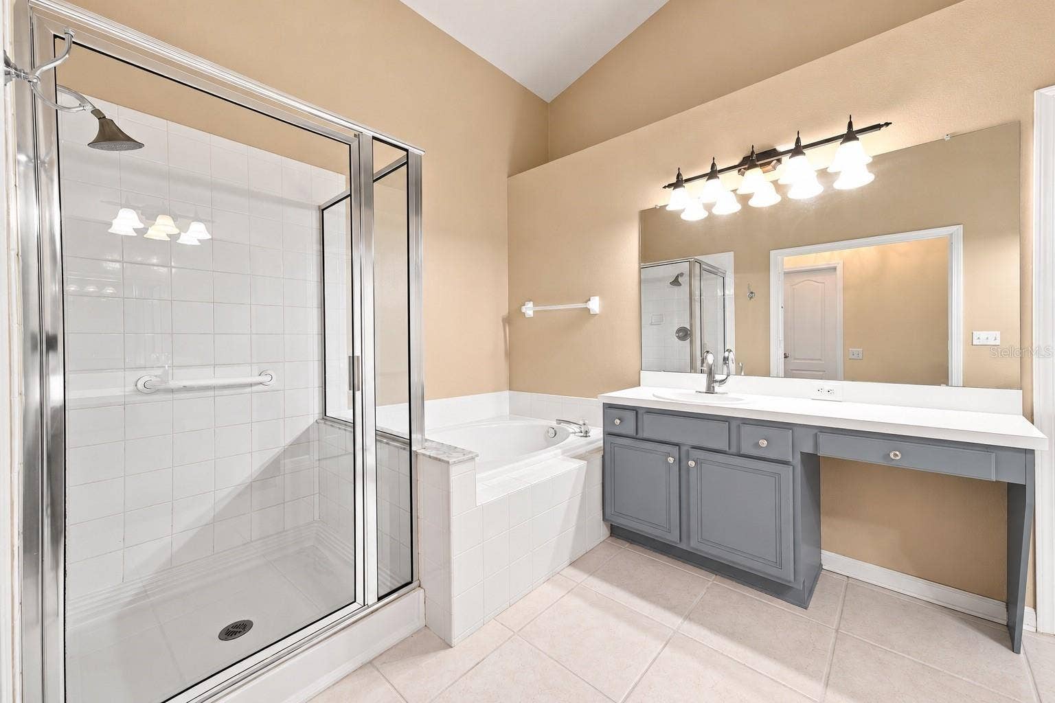 5229 ALGERINE PLACE, Wesley Chapel, FL 33544 5229 ALGERINE PLACE, Wesley Chapel, FL 33544