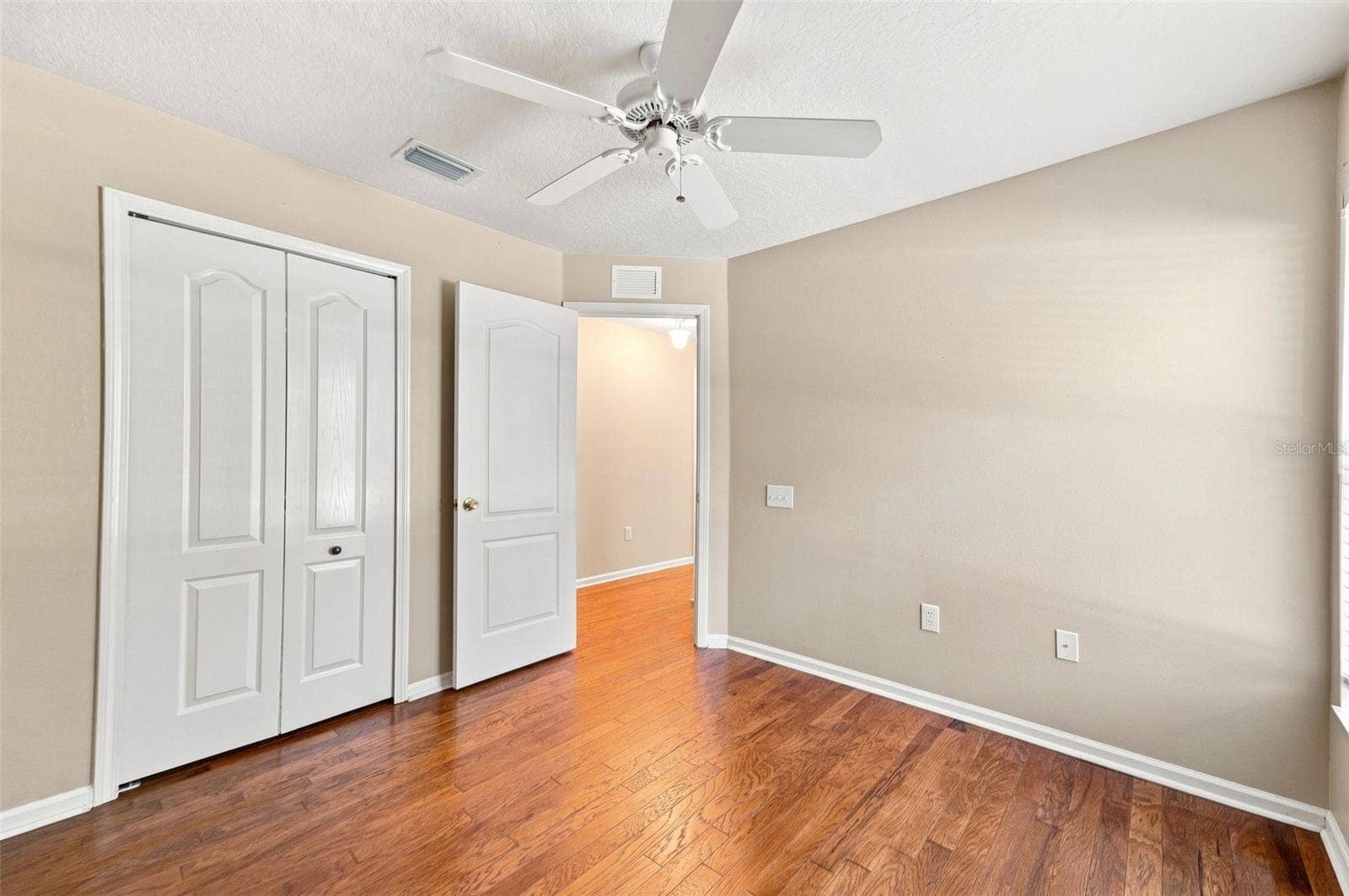 5229 ALGERINE PLACE, Wesley Chapel, FL 33544 5229 ALGERINE PLACE, Wesley Chapel, FL 33544