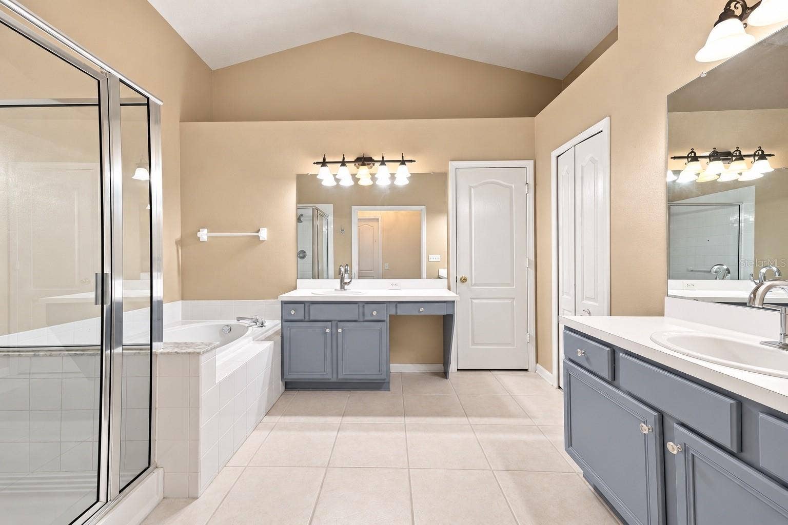 5229 ALGERINE PLACE, Wesley Chapel, FL 33544 5229 ALGERINE PLACE, Wesley Chapel, FL 33544