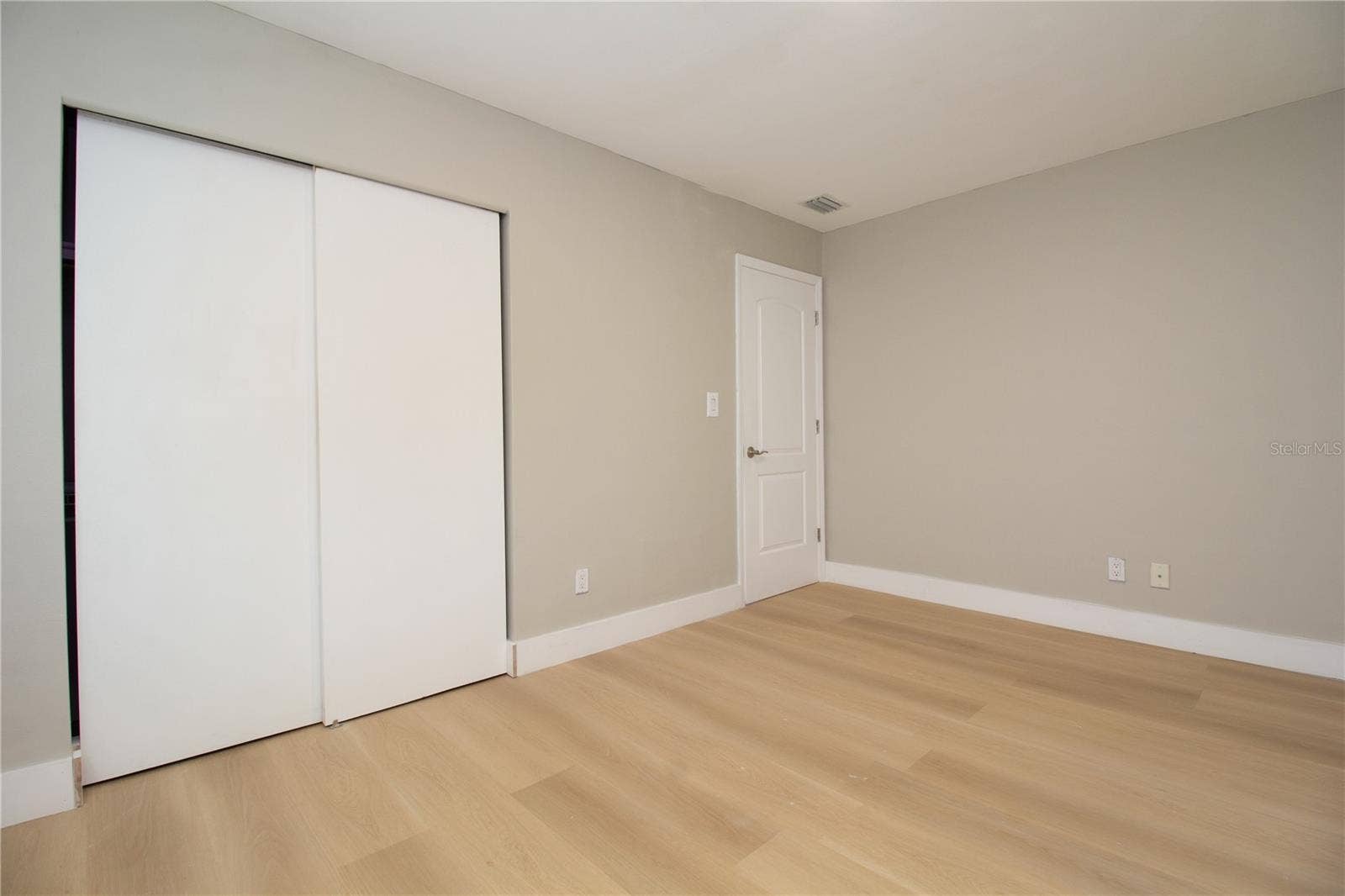 3459 8TH AVENUE N, St Petersburg, FL 33713