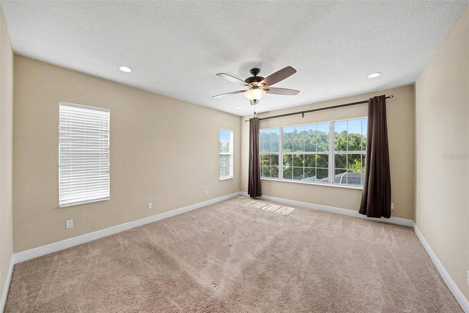 8931 CRYSTAL CREEK COURT, Land O Lakes, FL 34638 8931 CRYSTAL CREEK COURT, Land O Lakes, FL 34638