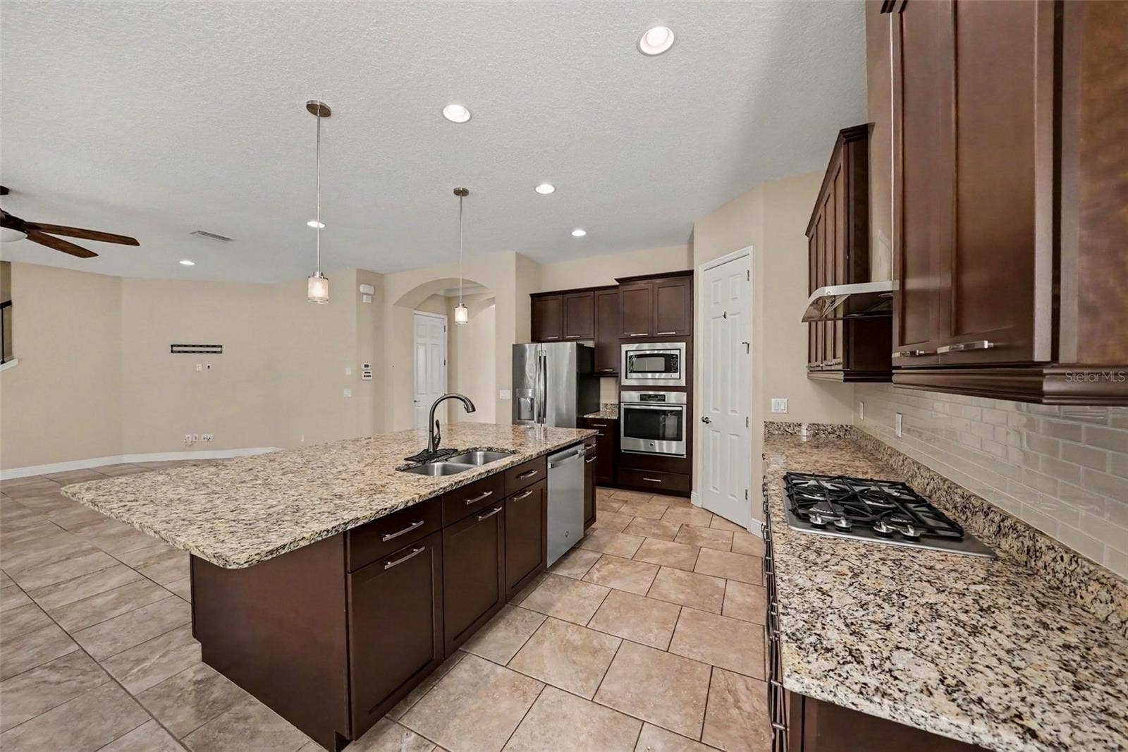 8931 CRYSTAL CREEK COURT, Land O Lakes, FL 34638 8931 CRYSTAL CREEK COURT, Land O Lakes, FL 34638