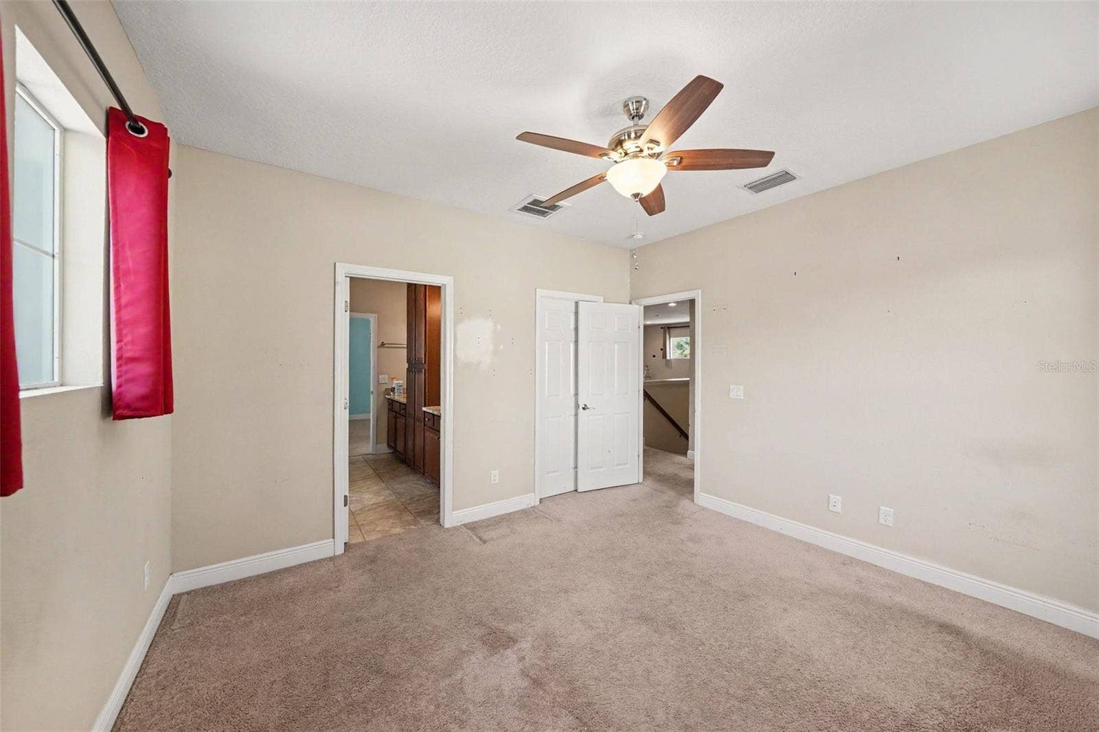 8931 CRYSTAL CREEK COURT, Land O Lakes, FL 34638 8931 CRYSTAL CREEK COURT, Land O Lakes, FL 34638
