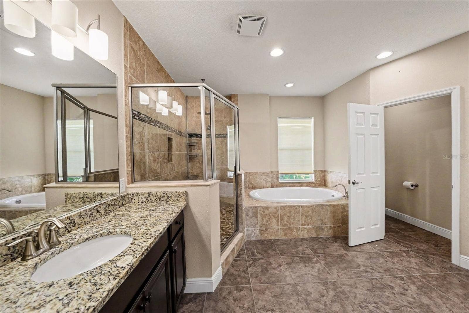 8931 CRYSTAL CREEK COURT, Land O Lakes, FL 34638 8931 CRYSTAL CREEK COURT, Land O Lakes, FL 34638