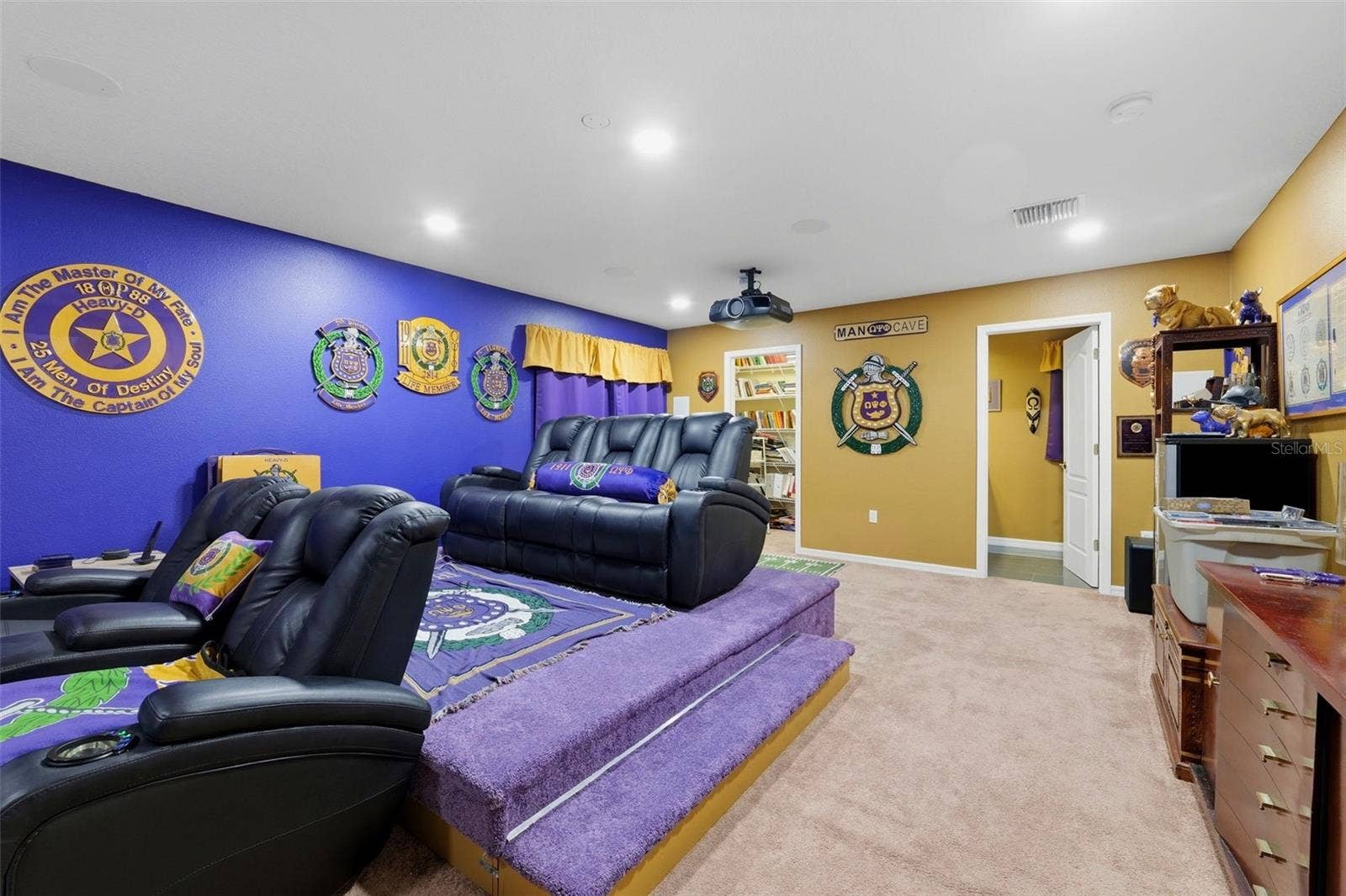 5113 COOPERS HAWK COURT, Valrico, FL 33596 5113 COOPERS HAWK COURT, Valrico, FL 33596