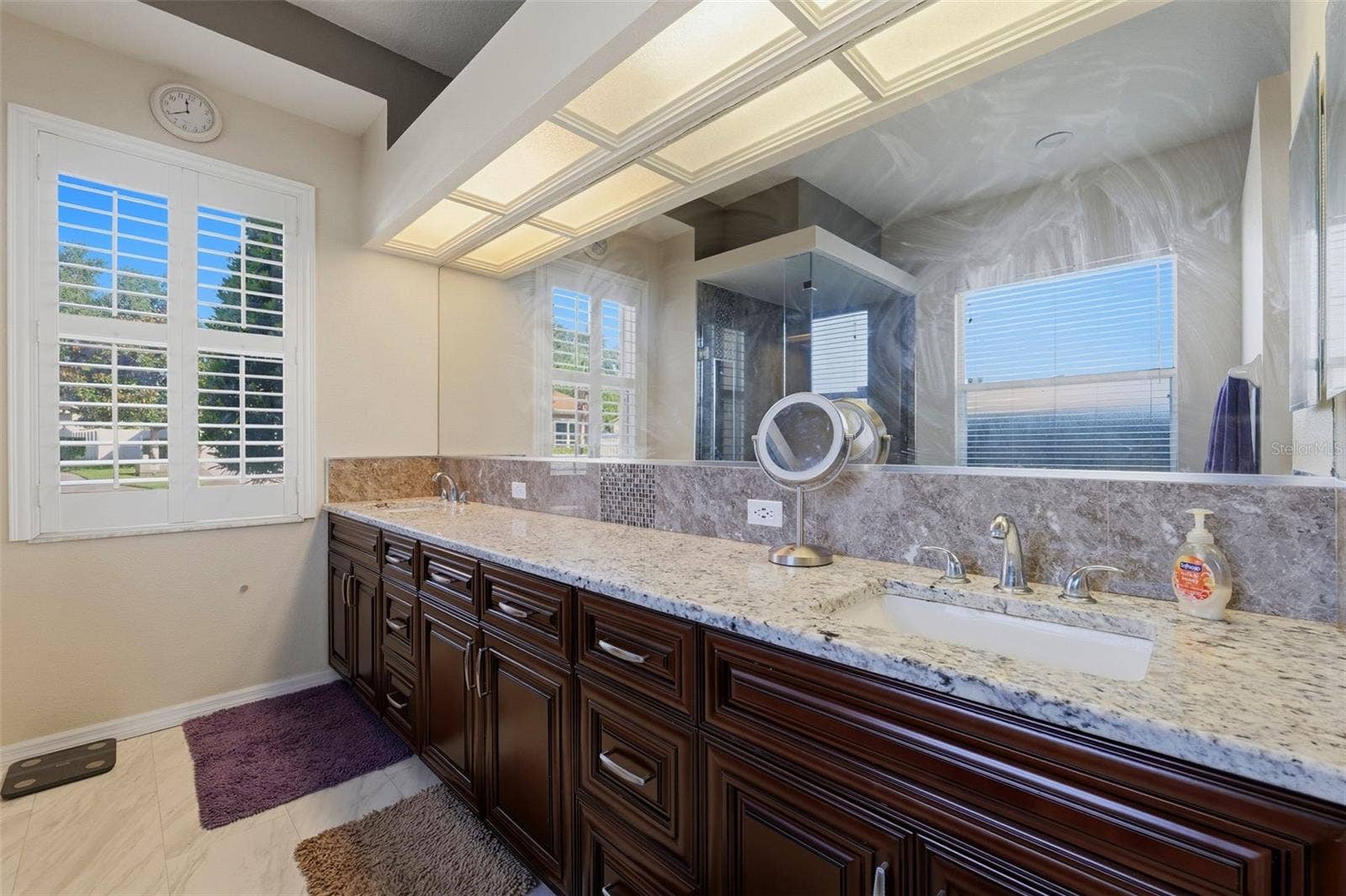 5113 COOPERS HAWK COURT, Valrico, FL 33596 5113 COOPERS HAWK COURT, Valrico, FL 33596